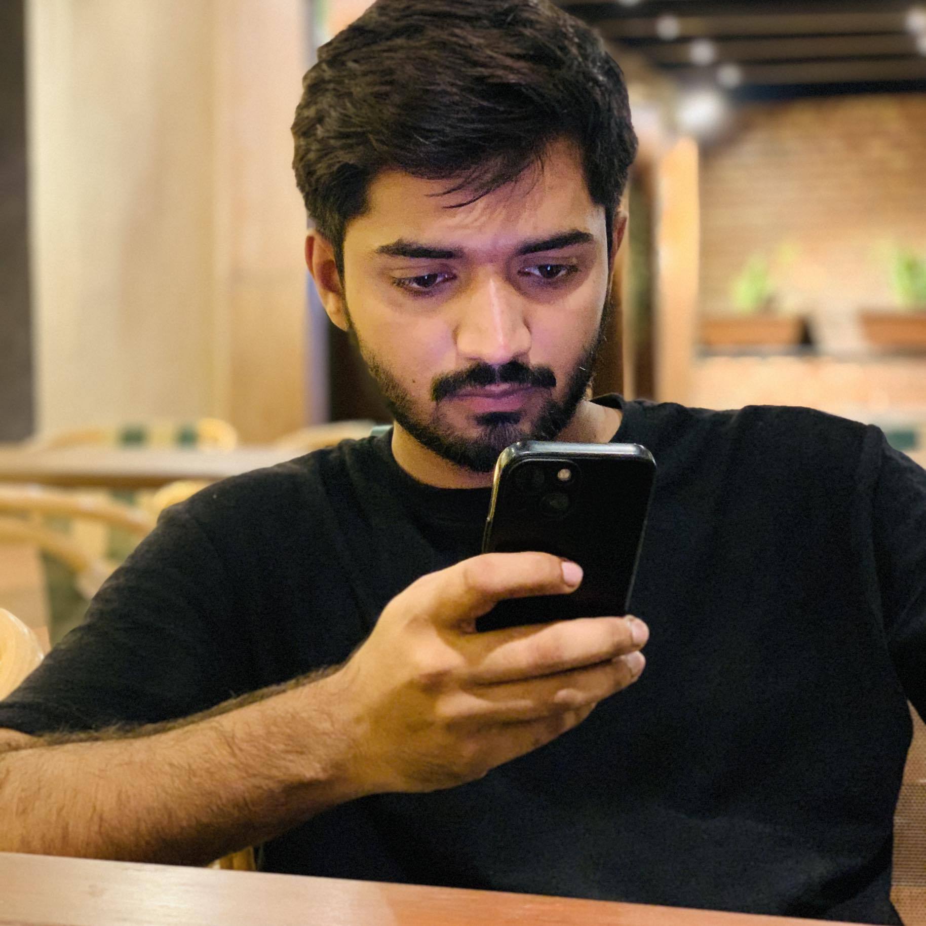 Azhar Khanzada - Azhar Khanzada added a new photo.