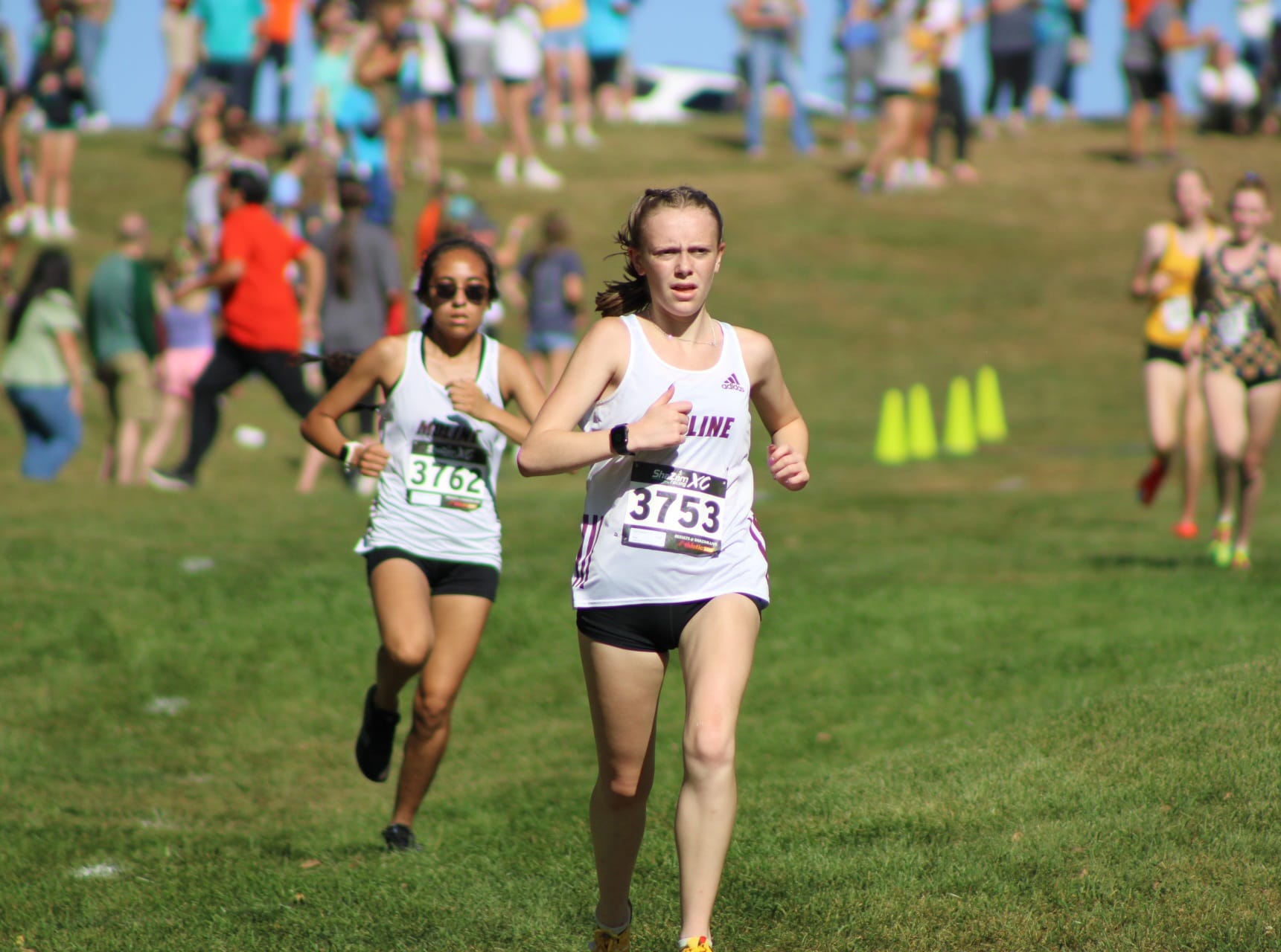 Geneseo Invitational junior/senior girls race photos