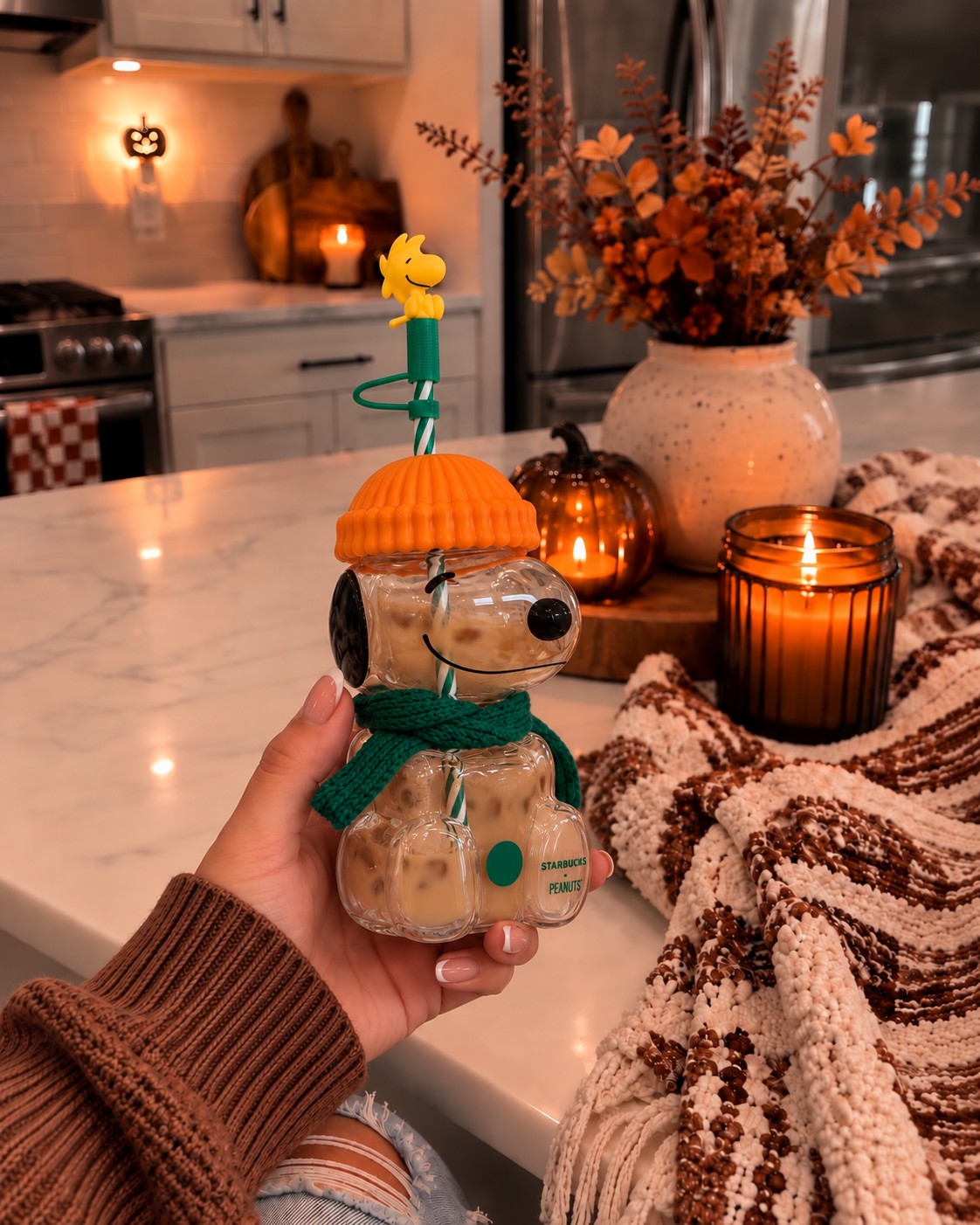 SNOOPY*◡̈⃝ 🎃🐾 NEW Starbucks x Peanuts Snoopy Glass Tumbler – Limited