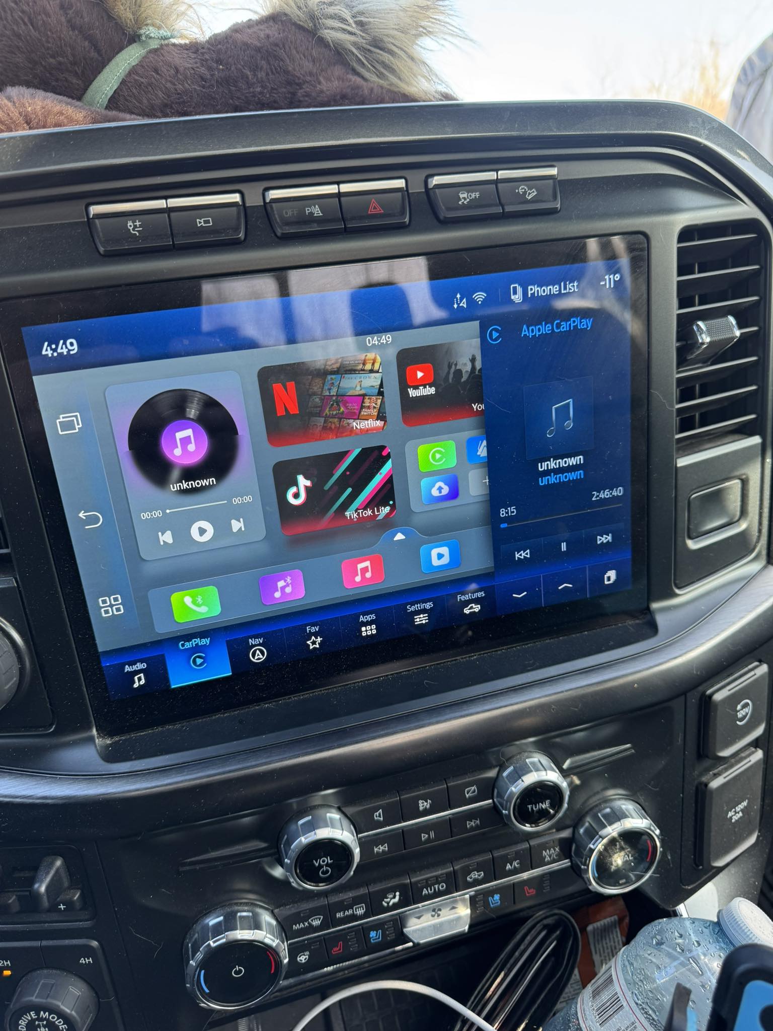 Ottocast screen mirroring issues with CarPlay