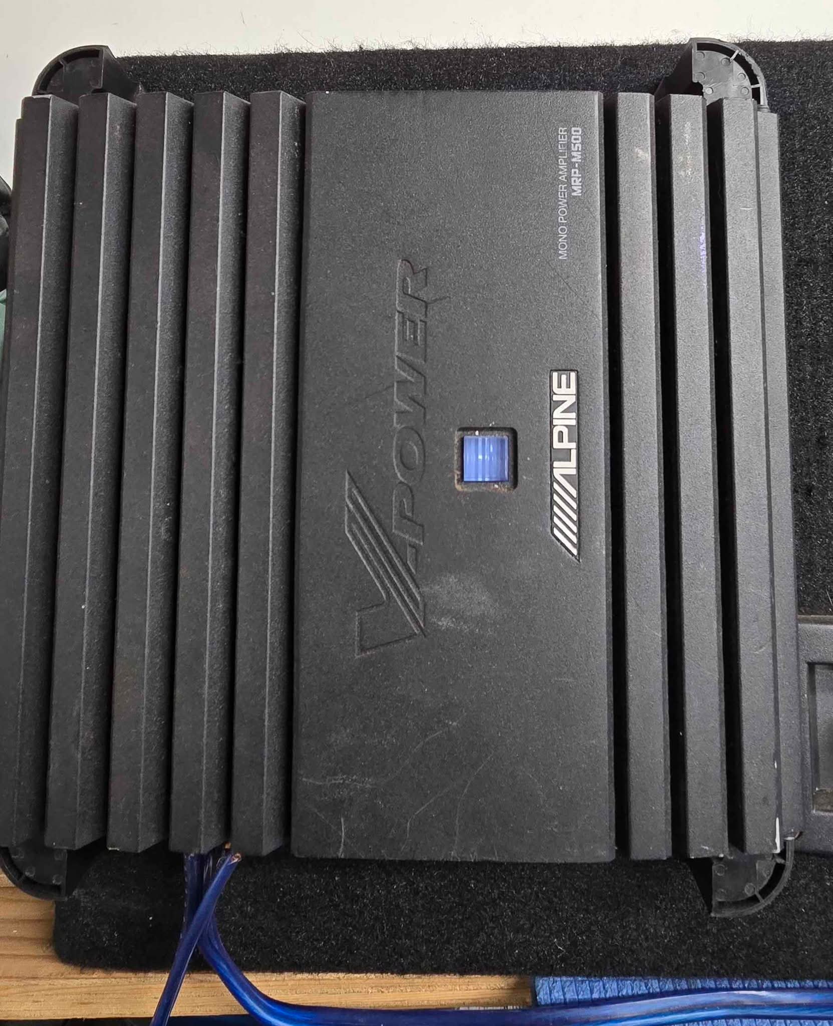 Ensemble audio voiture prêt à installer – 2 Subwoofers Alpine Type R 10 ...
