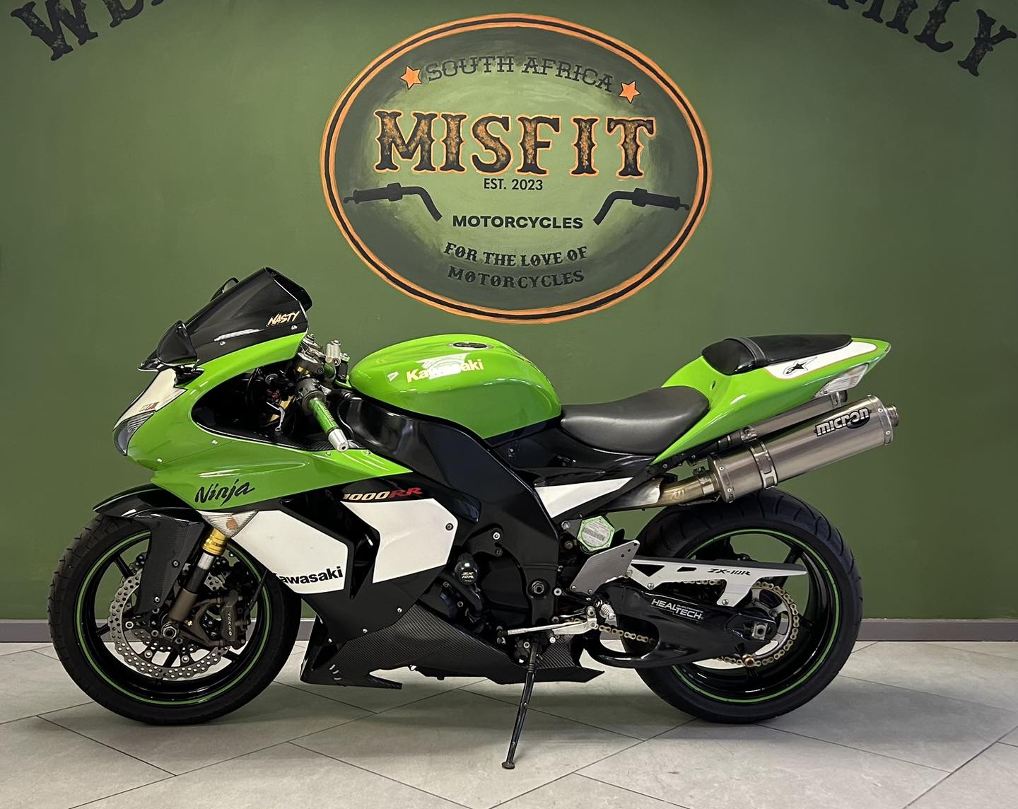 2006 Kawasaki ZX10 R 35 420 Km / R74 999 144 Pretoria Road