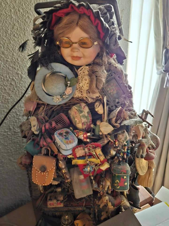 This is a Welsh Peddler doll and it dates to the last half of the
