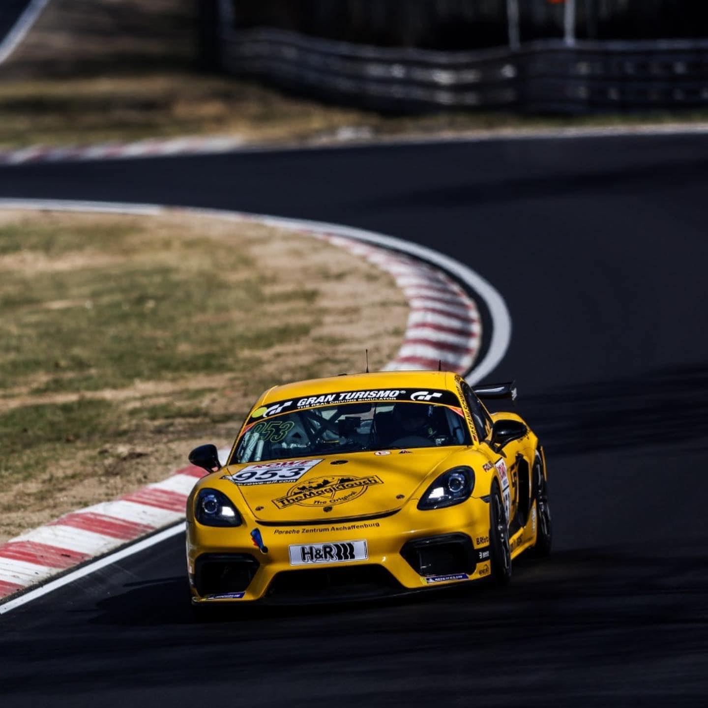 Clickvers-Porsche Fans added a... - Clickvers-Porsche Fans