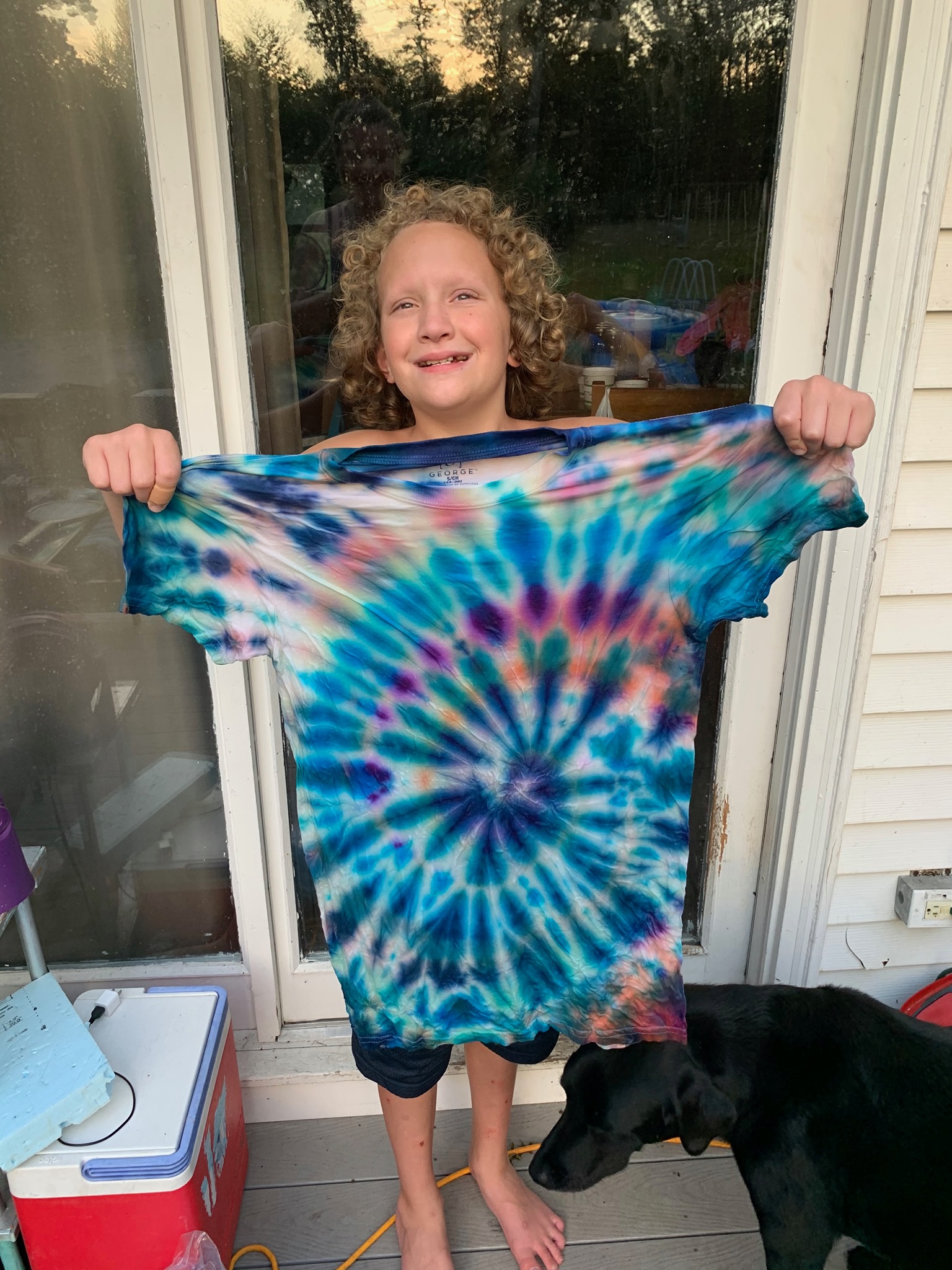Tie-dye is back — New Jersey residents are choosing rainbow over