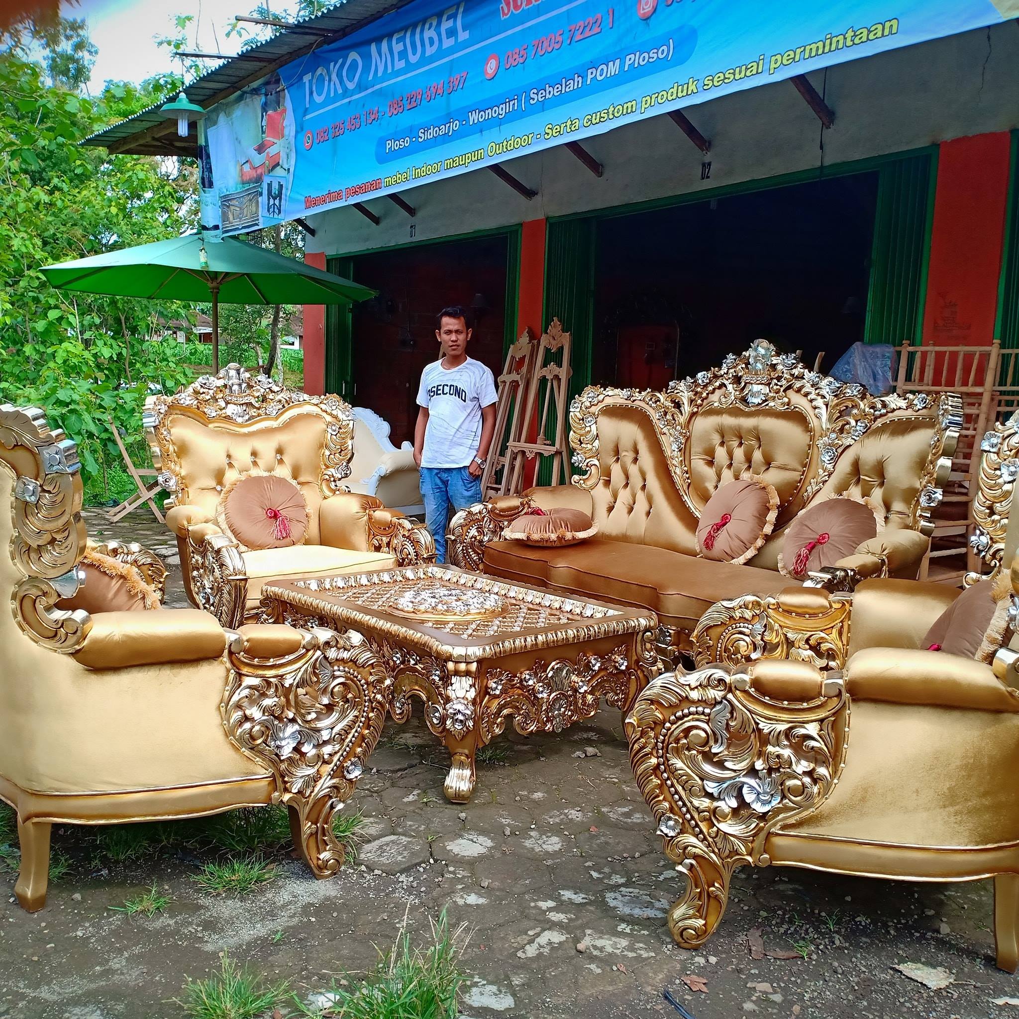 Luxury classik & modern design ☑️Bahan kayu :Jati ☑️Finishing :gold ...