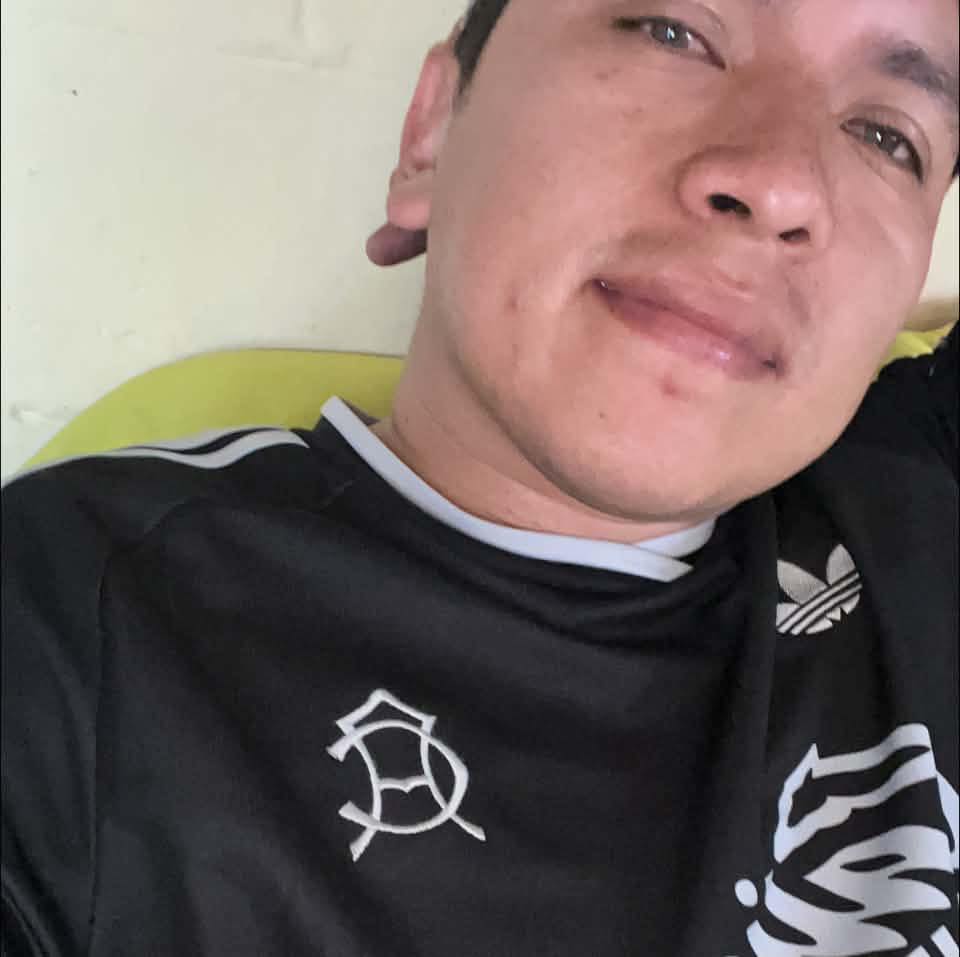 Andres Oropeza - Andres Oropeza updated his profile picture.