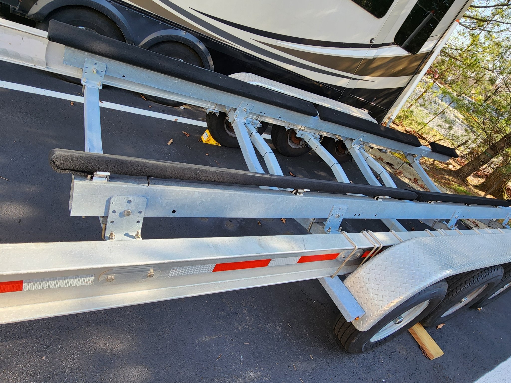 Load Rite Elite triple Axle 2021 w very low miles/use - Trailers ...
