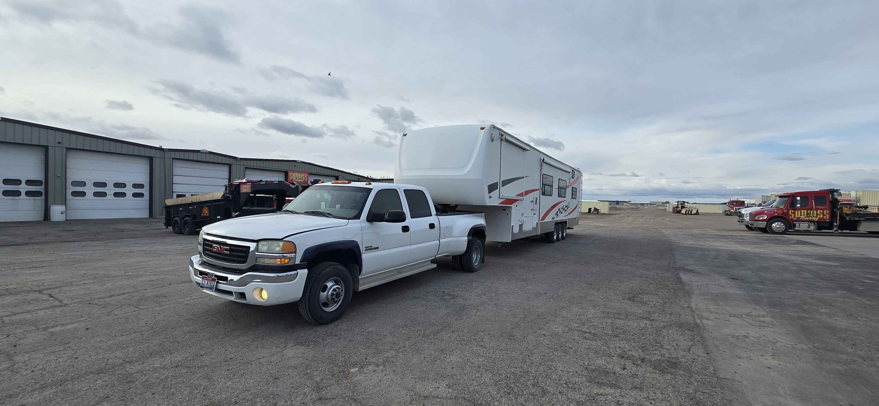 2003 GMC Sierra 3500 Crew Cab · SLE Pickup 4D 8 ft - RVs & Campers ...