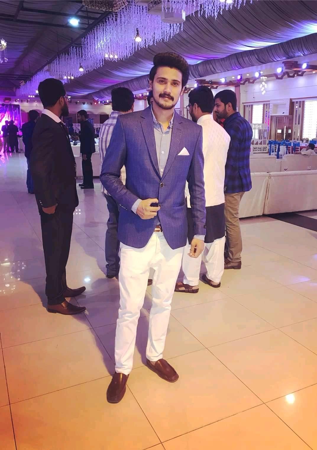 Hamza Razzaq - Ecommerce developer | Faisalabad