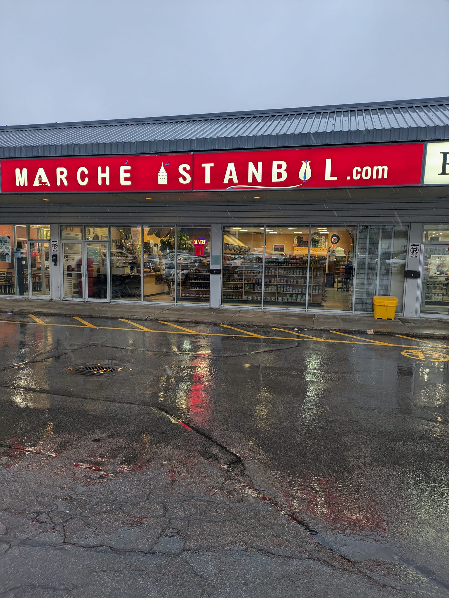 Istanbul Market Montreal: Turkish Food and Grocery Options