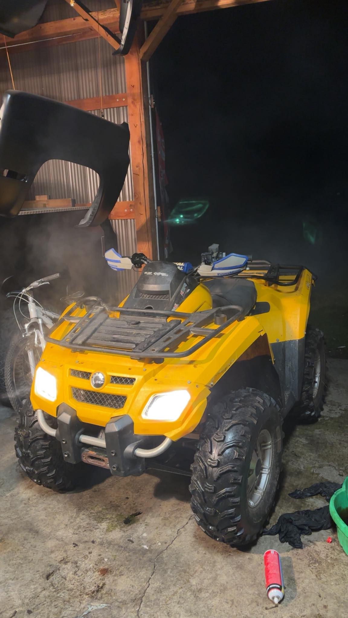Motorrad Vergleich Can-Am Outlander Max XT-P 1000 T 2024 vs. CFMOTO