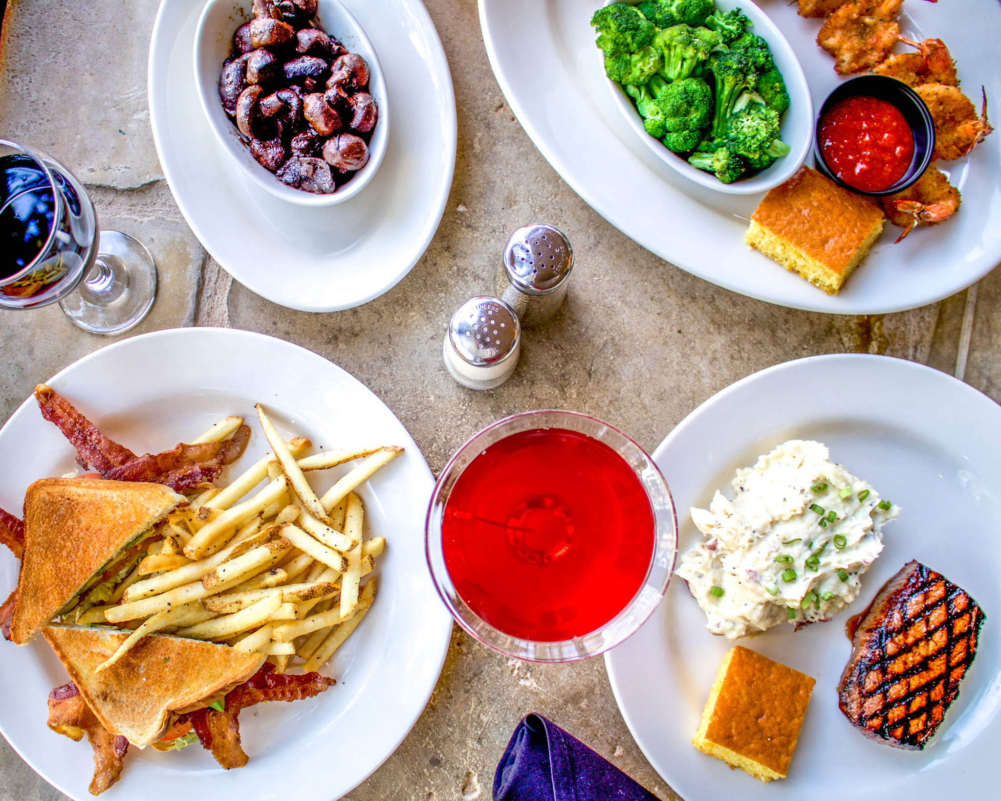 Toby Keith's I Love This Bar and Grill - Moore | Moore OK