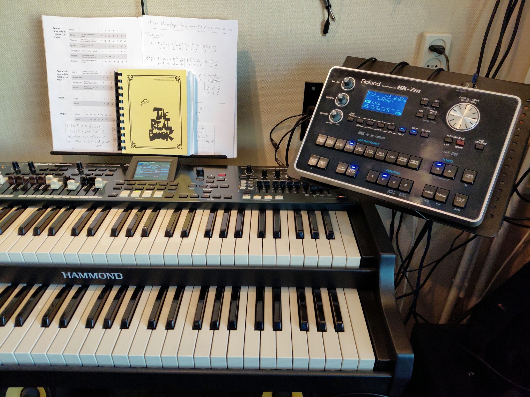 8 years ago. Roland VK-8 → Leslie 760. Now, I'm using Hammond SK