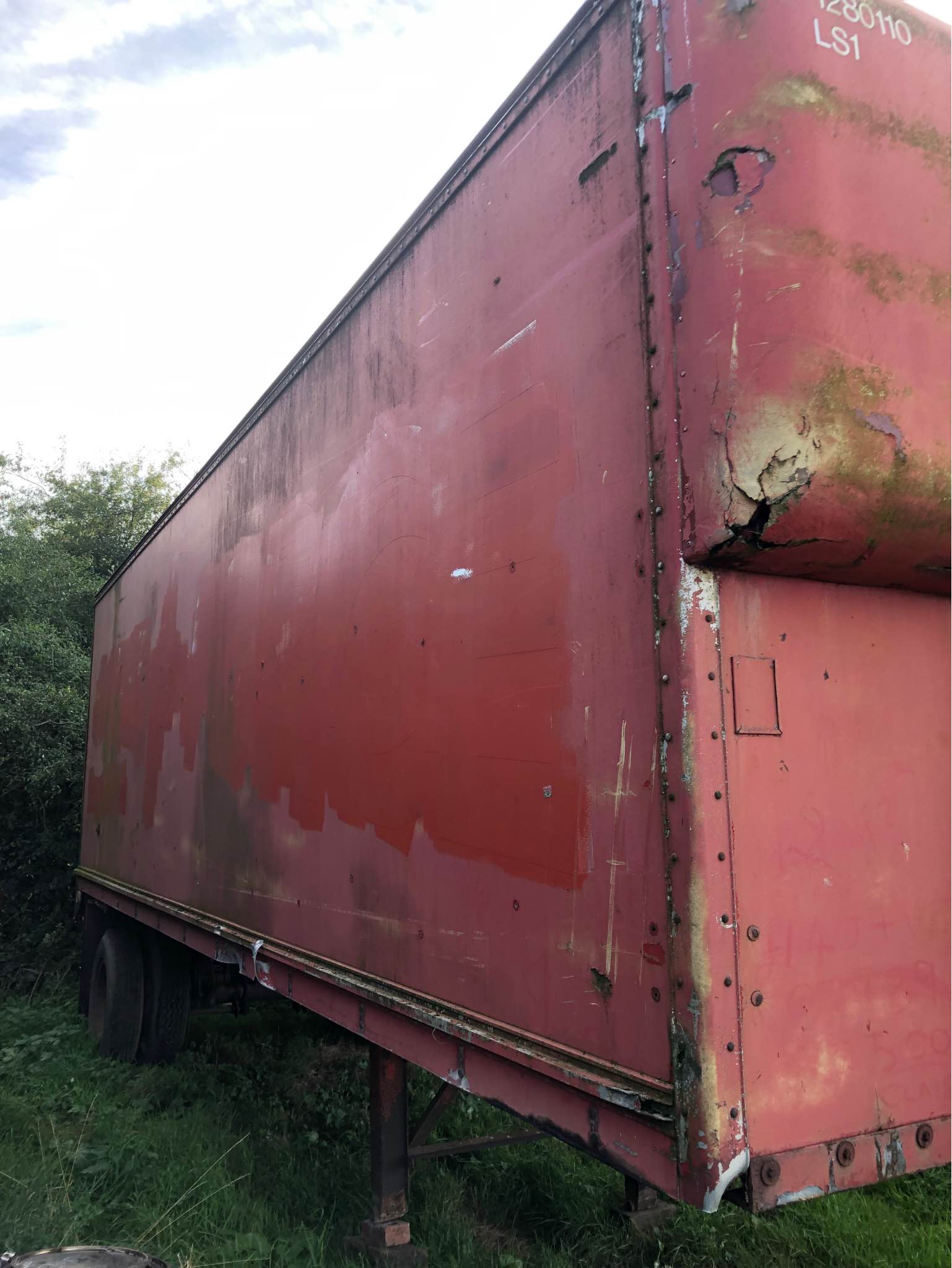 1989 Craven Tasker box trailer