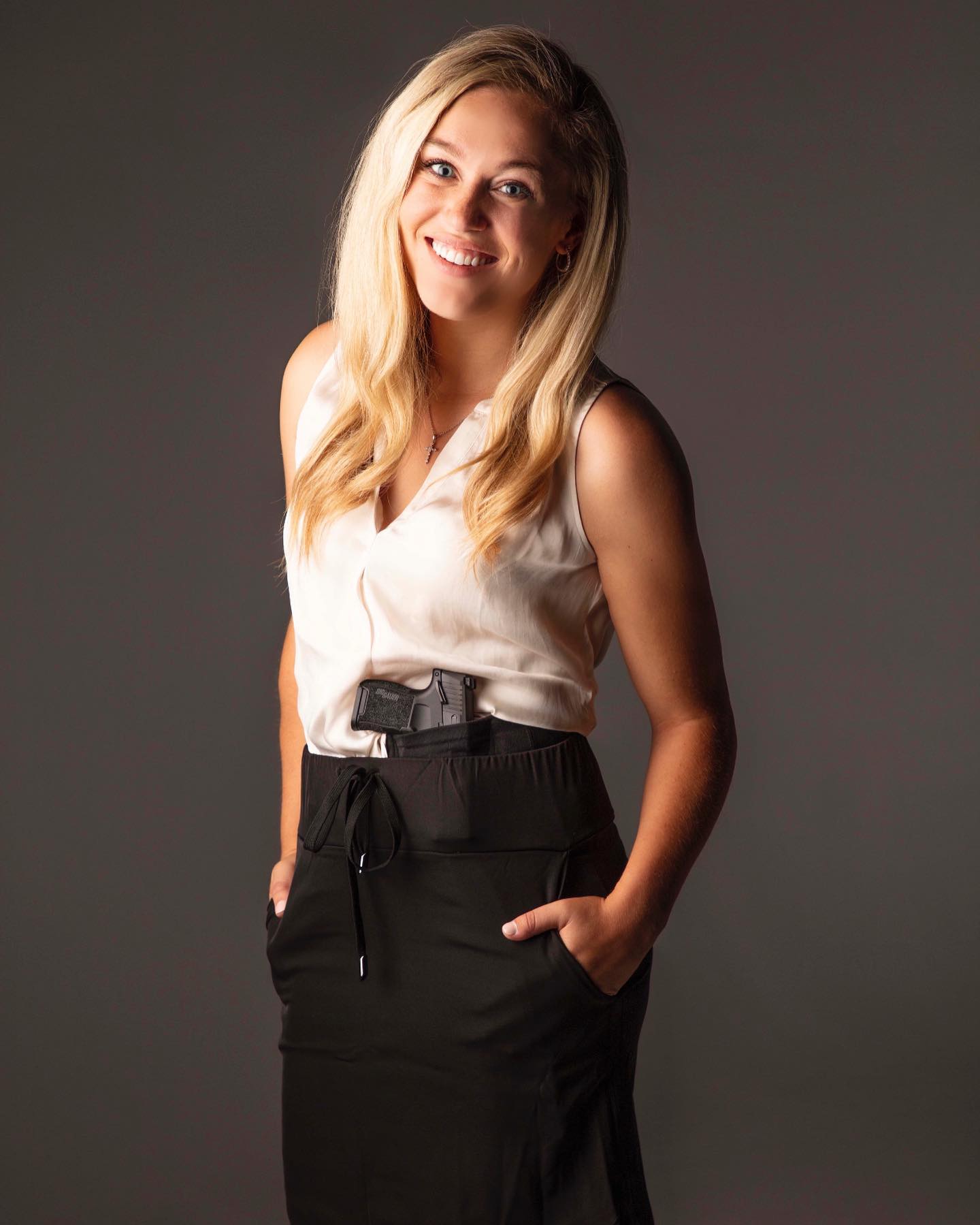 Alexo Athletica - Our “Tuck and Carry” Skirt is the first...