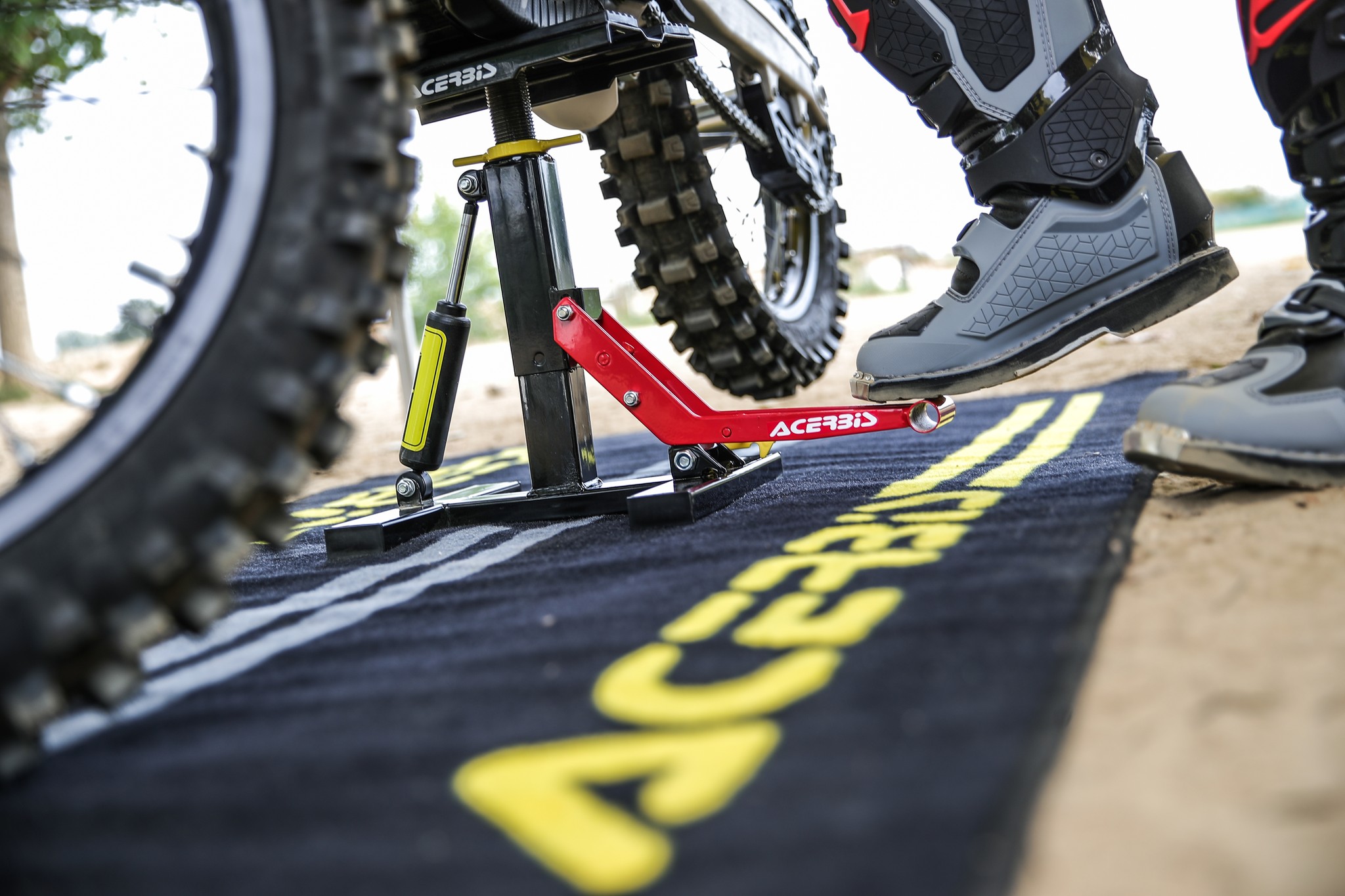 Acerbis Bike Stand Elevator 0023860.090 - Support Moto Léger Et Stable - Unisexe Adulte