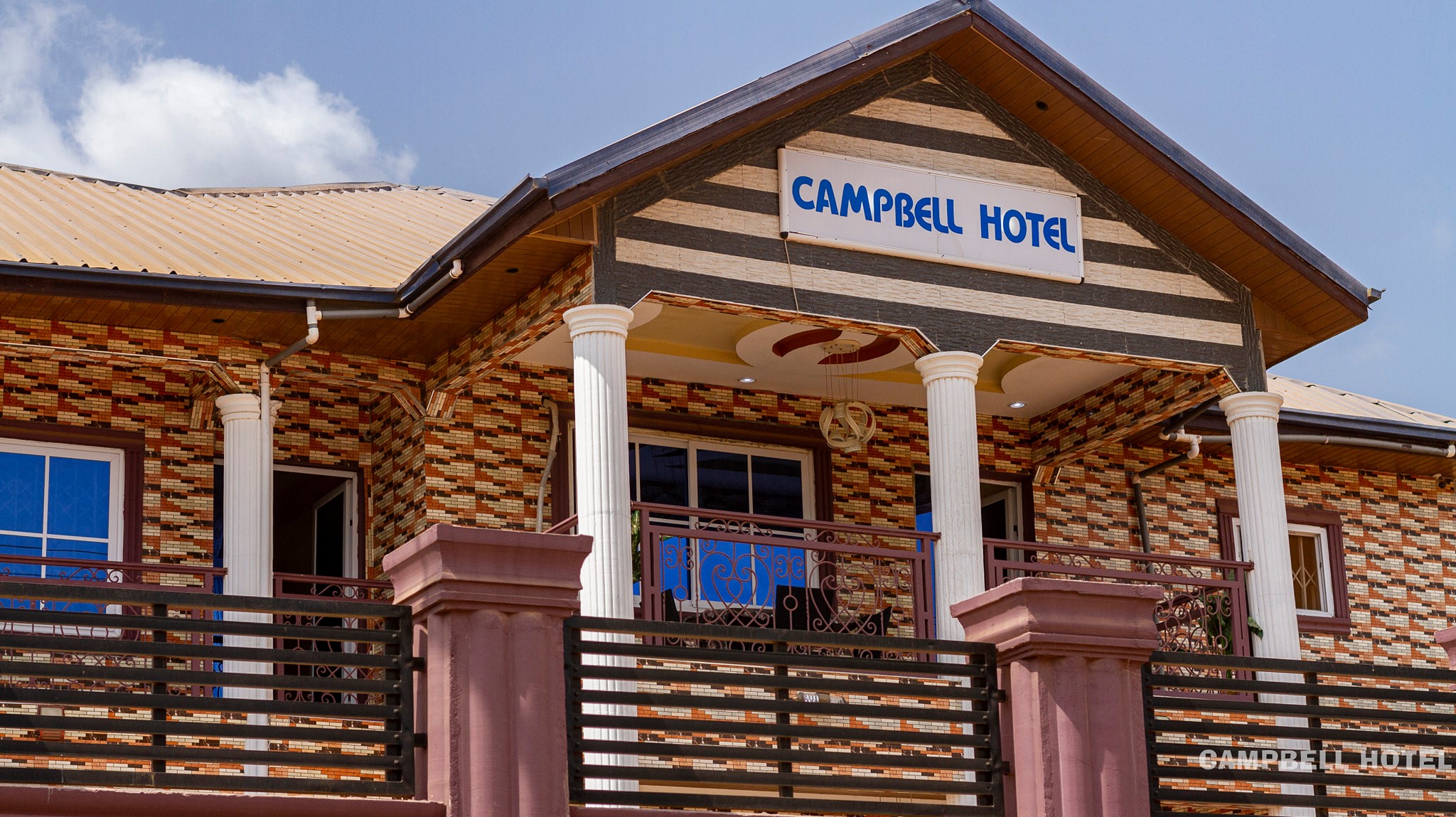 Campbell HOTEL | Cape Coast