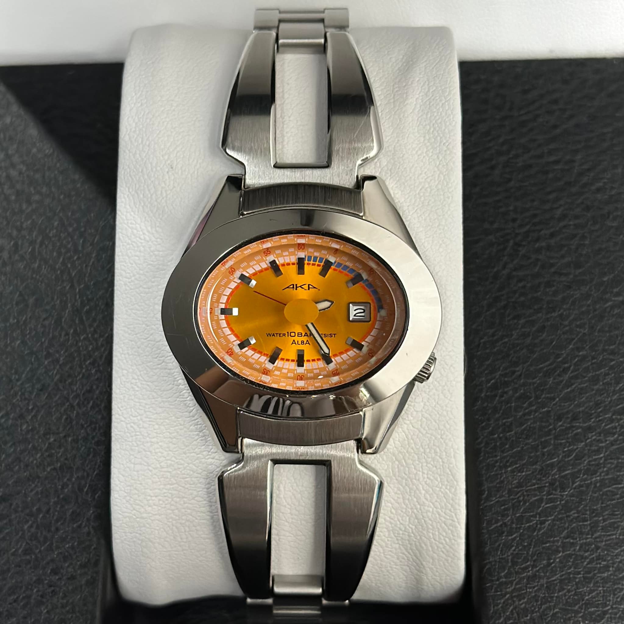 AKA ALBA by seiko V782-5A40 [QUARTZ]