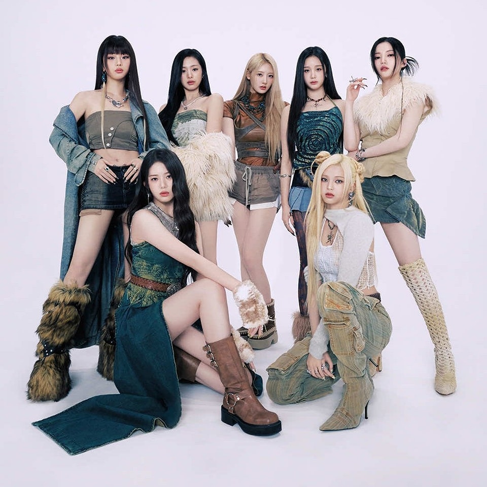 춤 (CHOOM)] VISUAL PHOTO | RORA 2026.05.04. 6PM KST Pre-Order Now