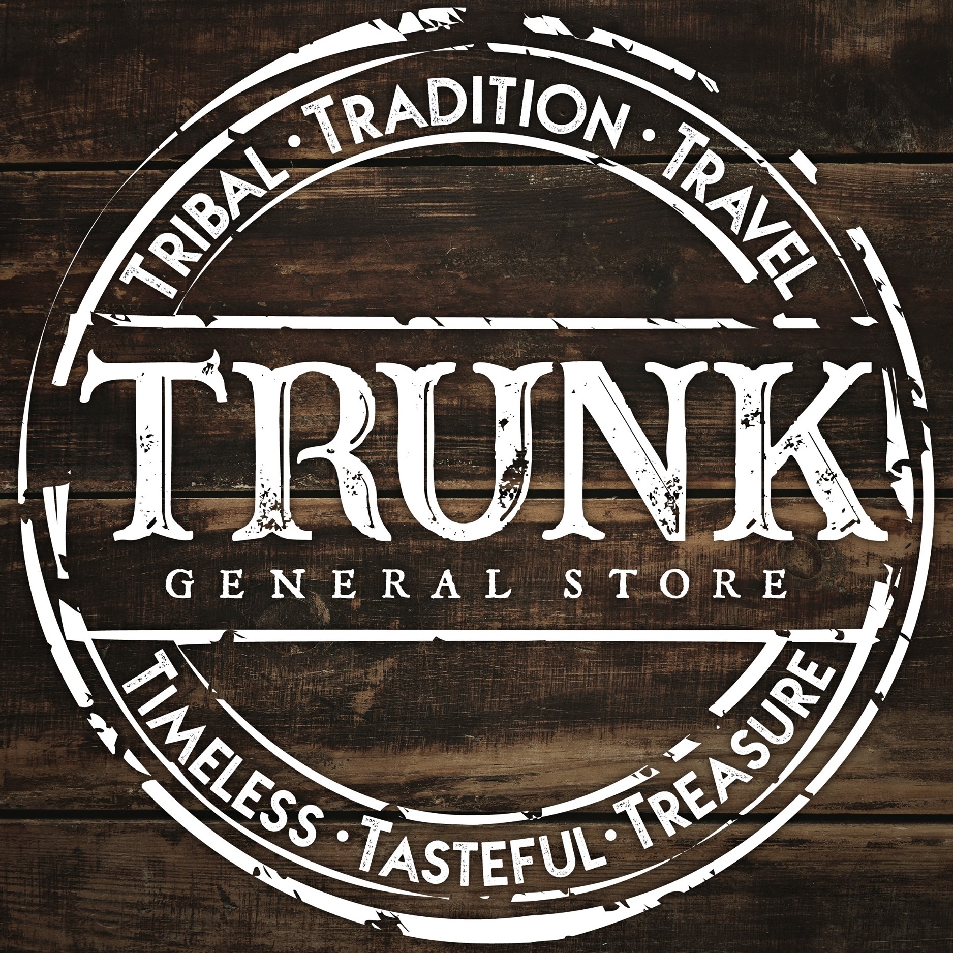 TRUNK 生旅・小室集 - #生旅公告 #蛇來運轉 #蛇美龍讚 2025 🐍 金蛇小龍年新春佳節期間，小室集將於... | Facebook