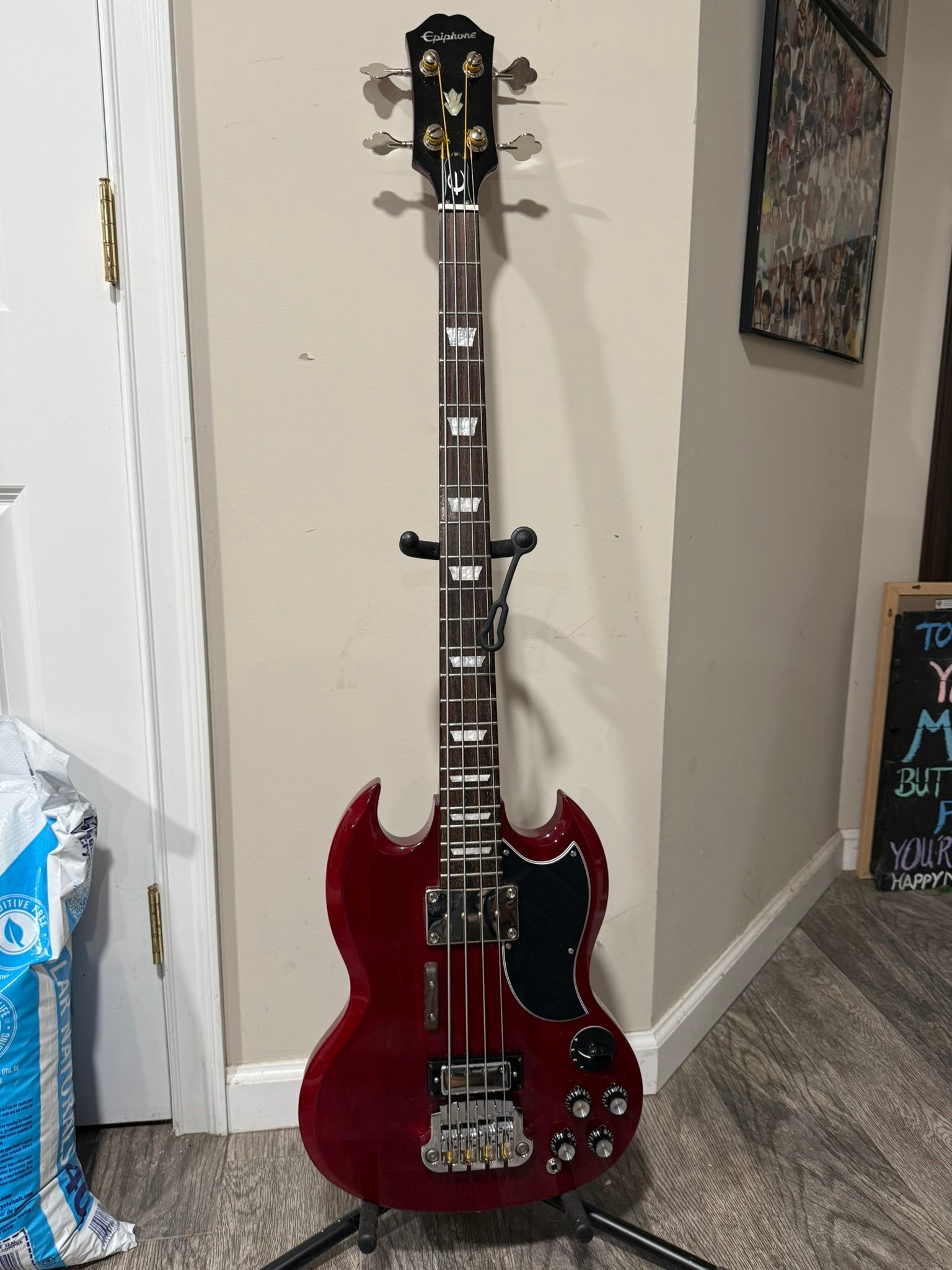 What makes an Epiphone EB-3 a Limited Edition, Custom Shop model?