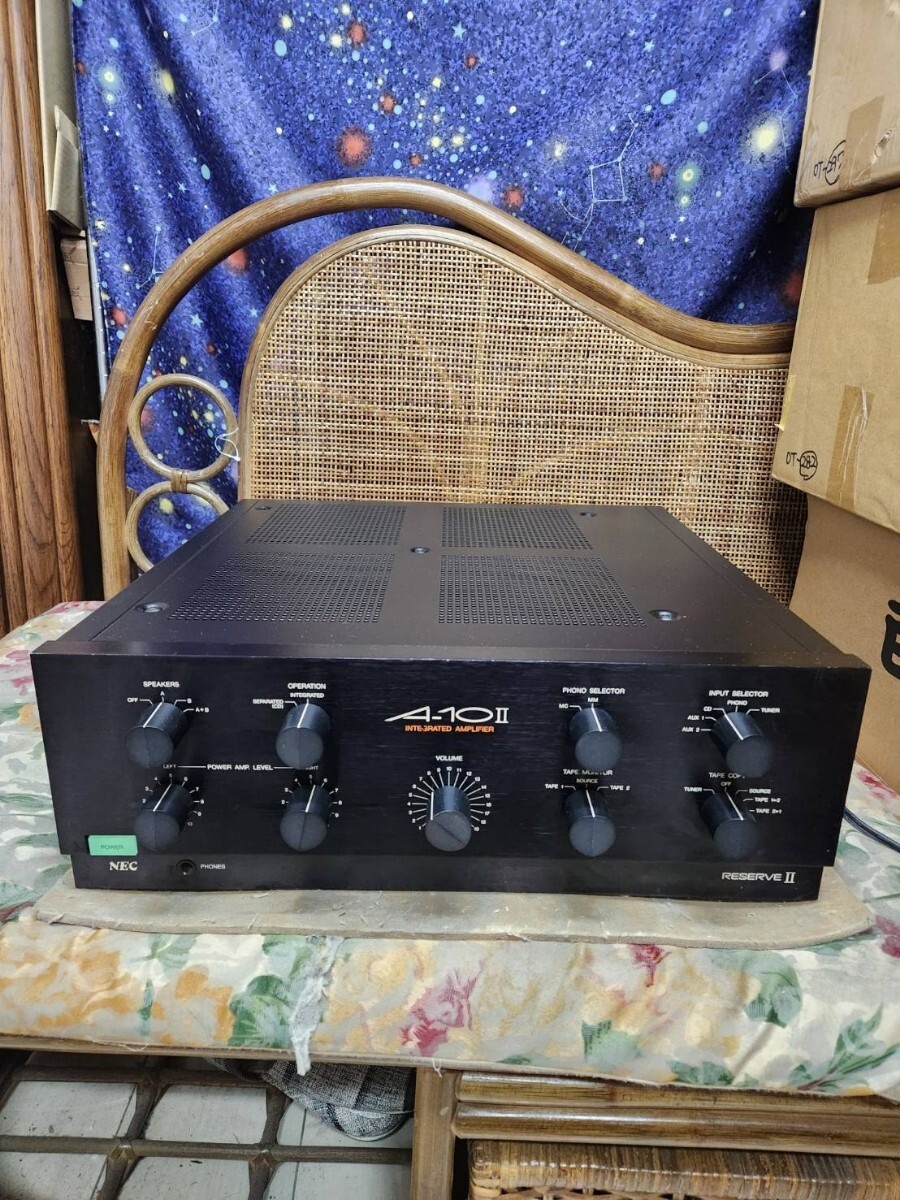 NEC integrated amplifier A-10T-II.