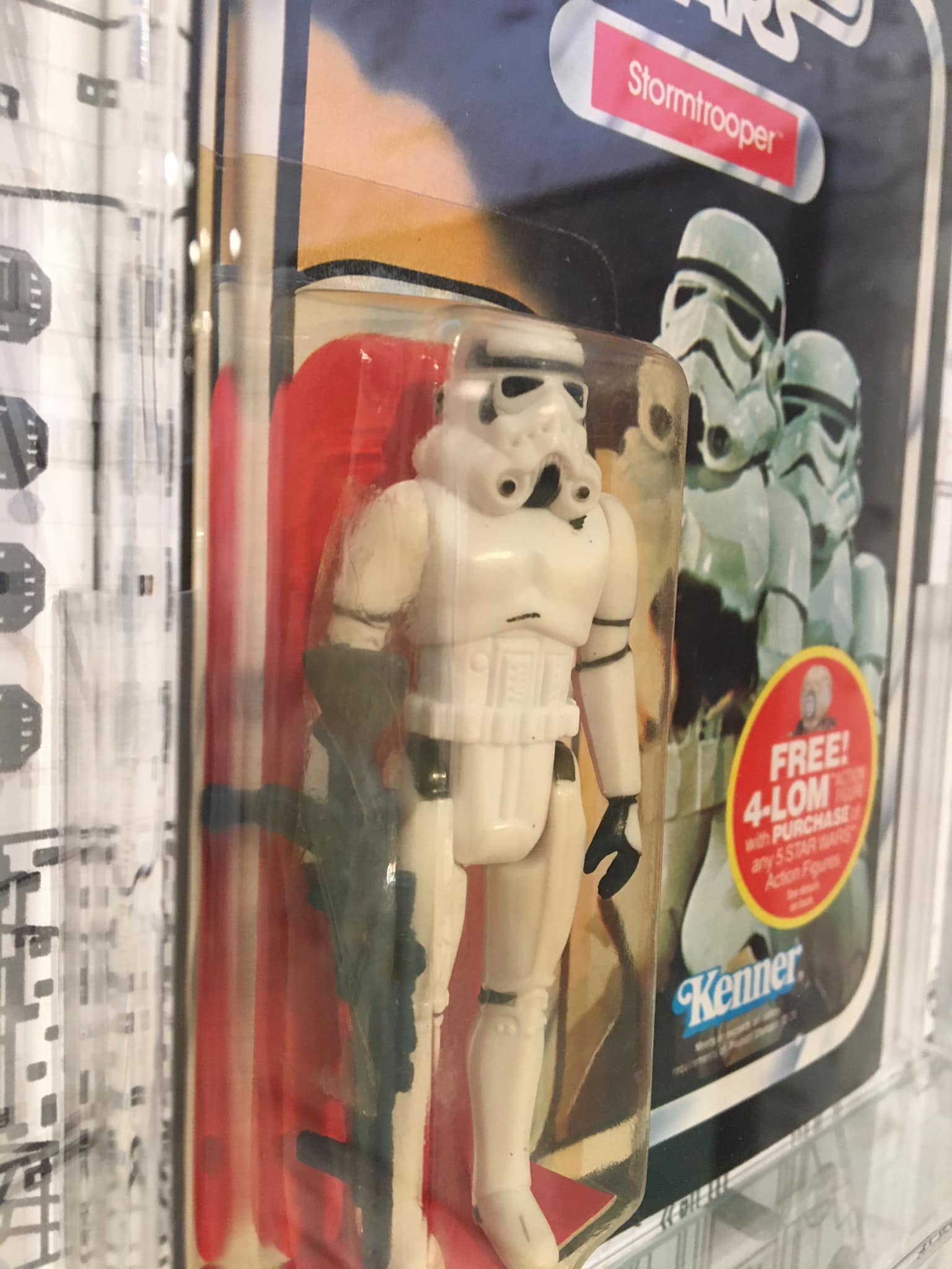 What are common errors on carded Star Wars figures?