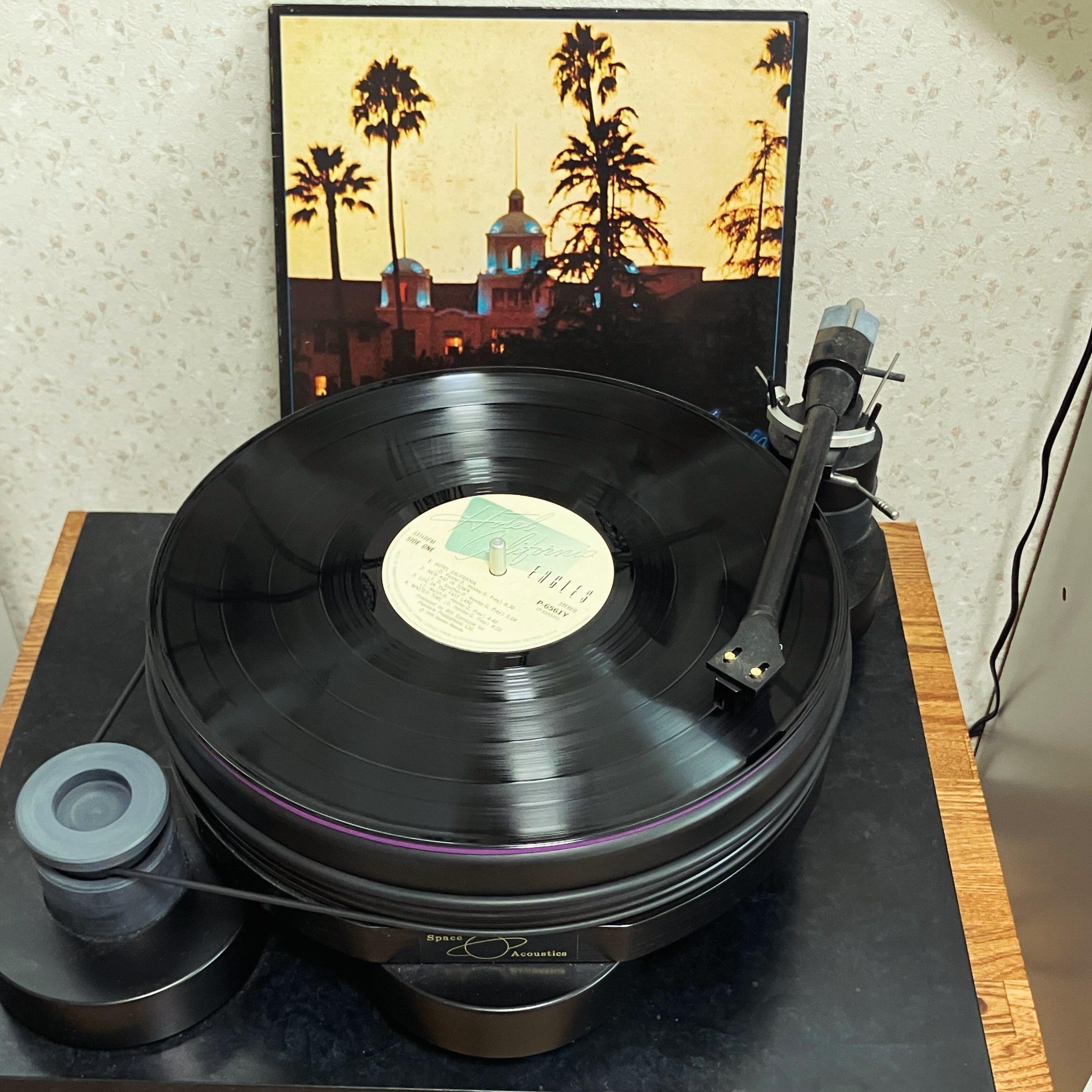 Eagles - Hotel California (US 1976) Asylum Records - P-6561Y Vinyl