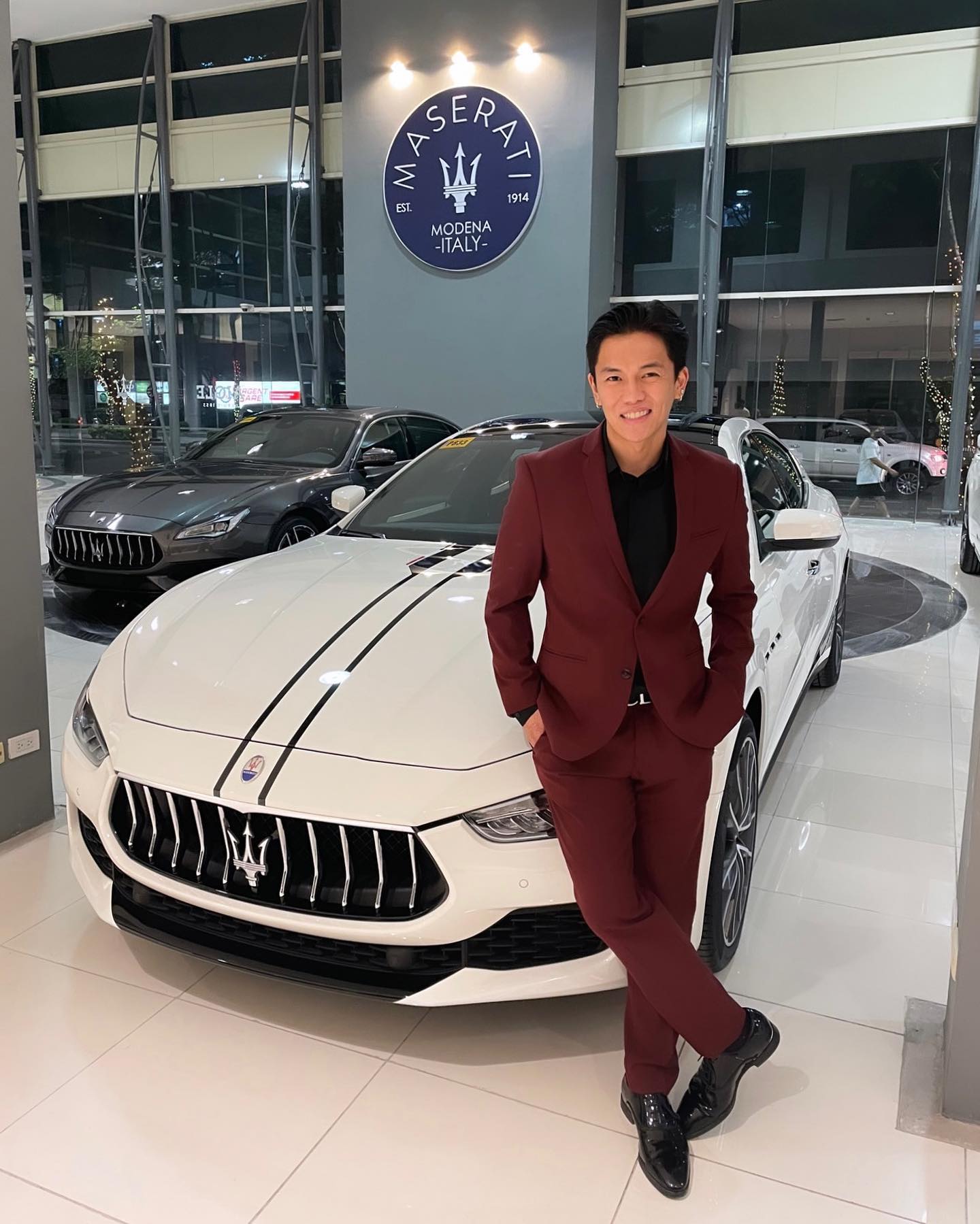 Sam SV Verzosa - The Absolute Opposite of Ordinary