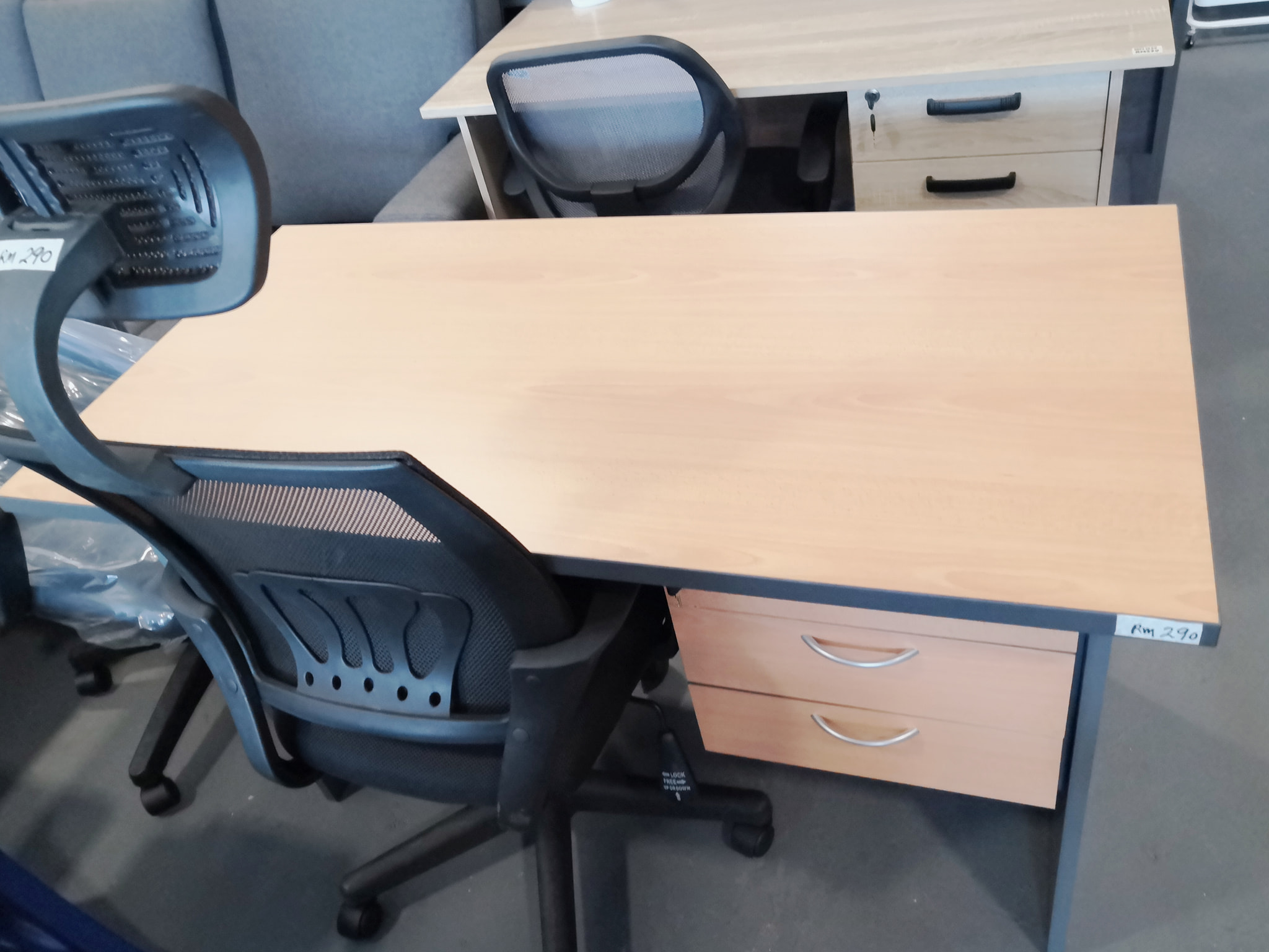 Office Desk Match With Quality D O C Furniture Miri Facebook
