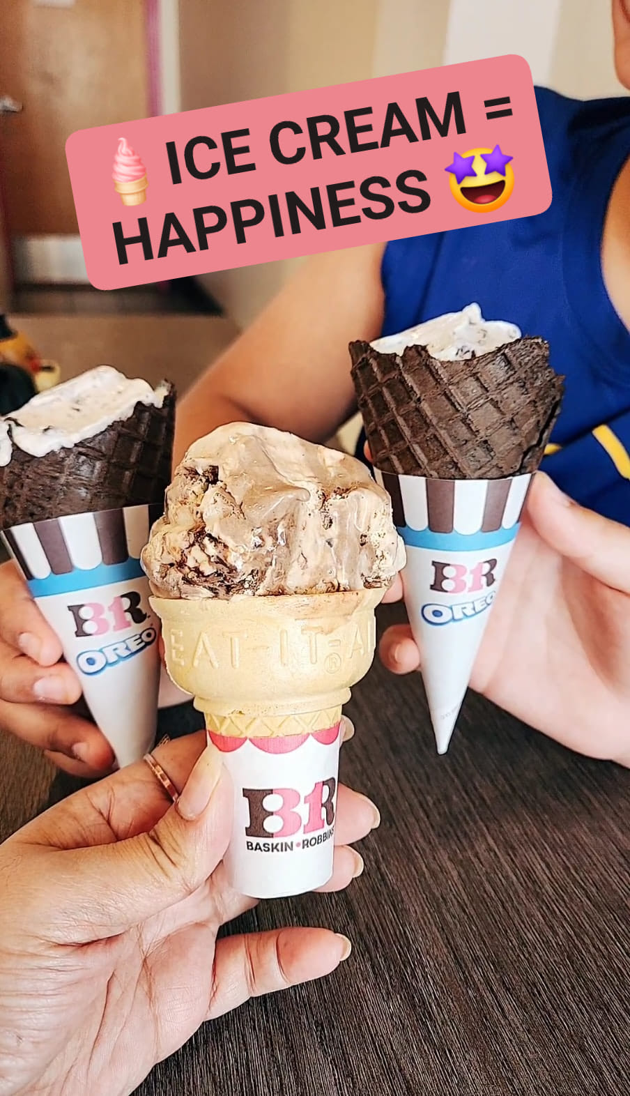 baskin robbins football helmet ice cream bowls Baderke Dessert Baseball Cap Baseball Snack Bowl 8 oz Mini Party Cap Bowls Helmet Chip Sundae Plastic Cups for Birthday Party Supplies(Red, Dark Blue, White,18 Pack) Pitch a perfect presentation with this 8 oz Baskin-Robbins Ice Cream Helmets :