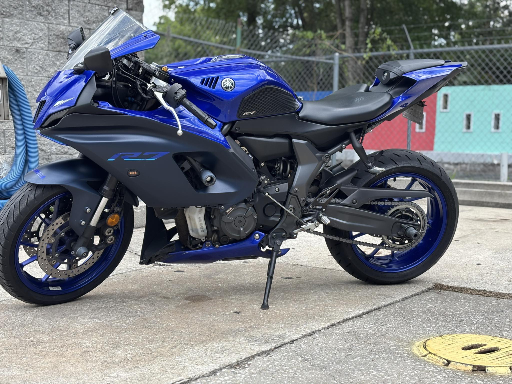 Where to buy individual fairing pieces for Yamaha R7?