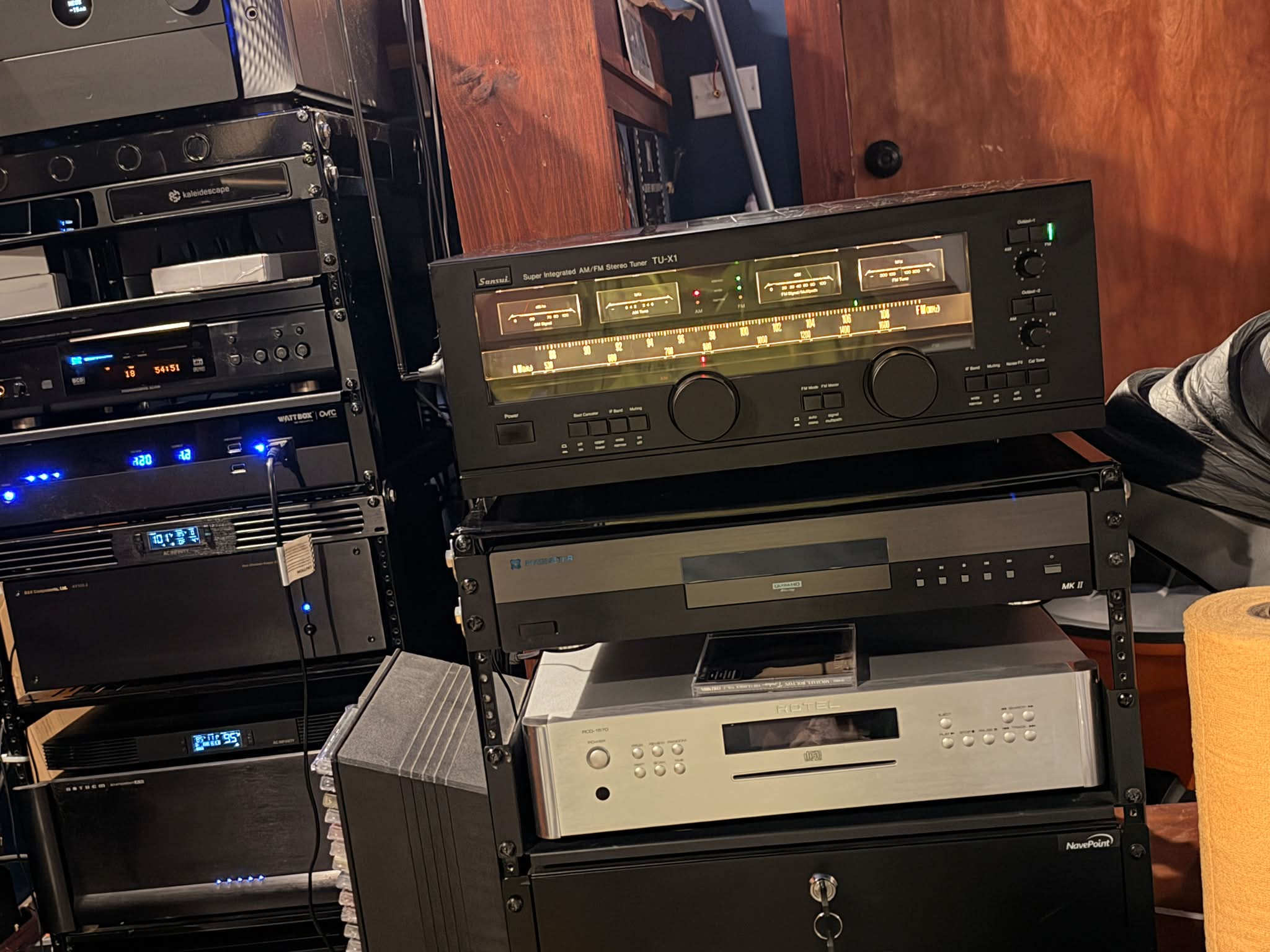 Mint Sansui TU-X1 Super Integrated AM/FM Stereo Tuner and audio