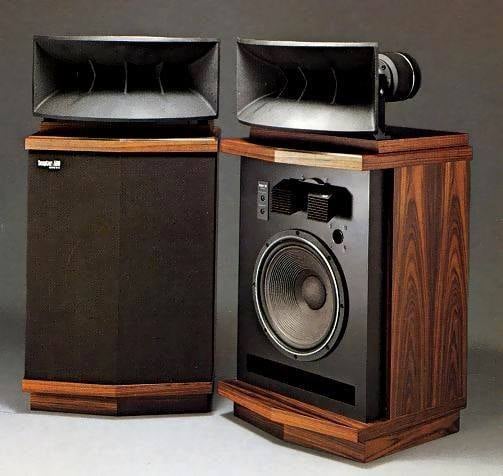 Onkyo Scepter 500 horn speakers.