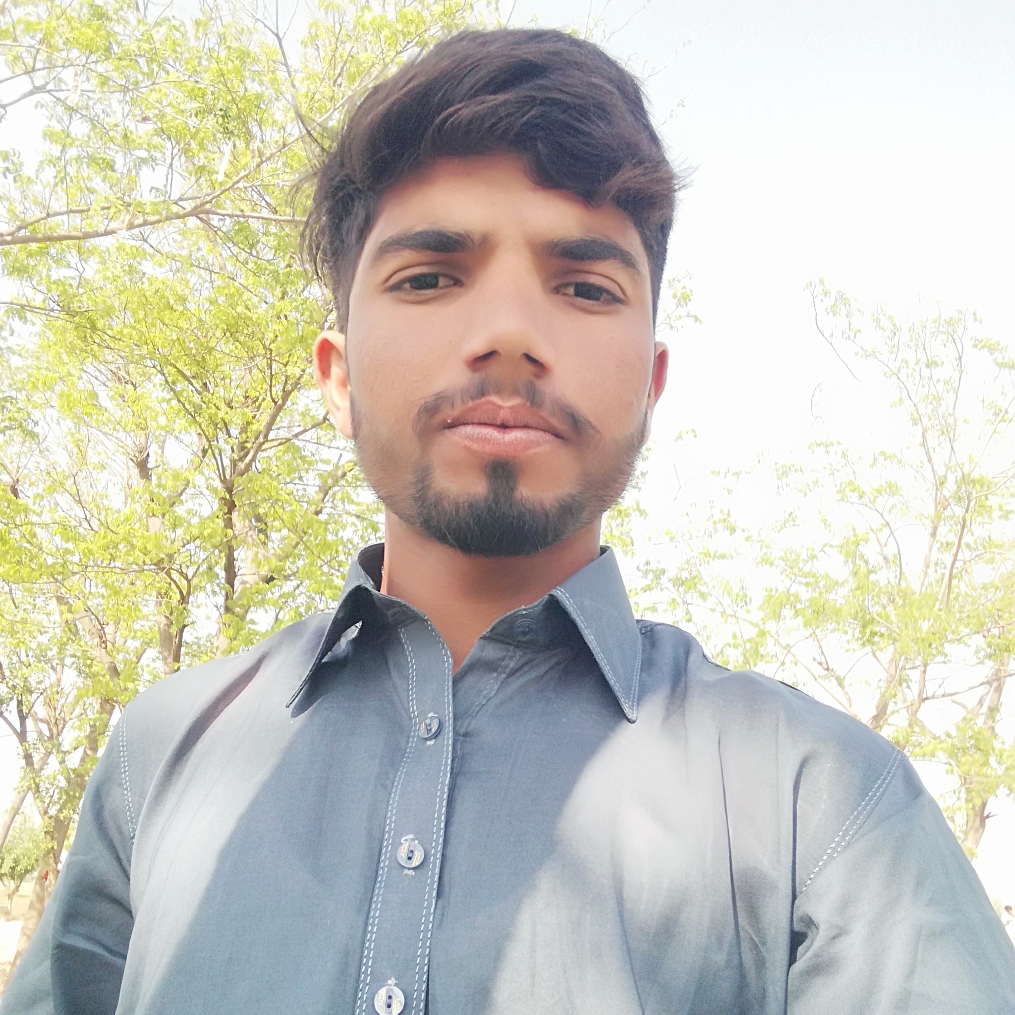 mian-adnan