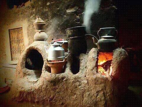 الصداقة الزائفة مثل الطير المهاجر يرحل الحياة معكم احلى Facebook