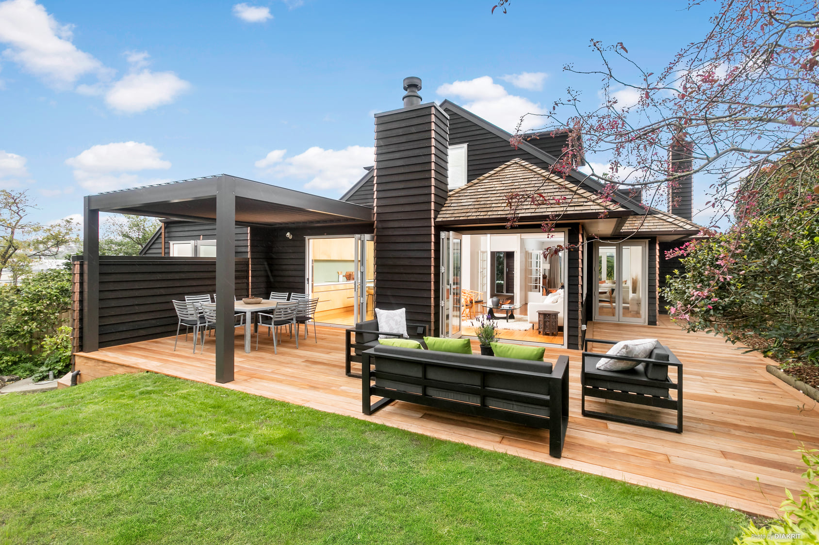 Resolution Projects - Reclad Specialists | Auckland