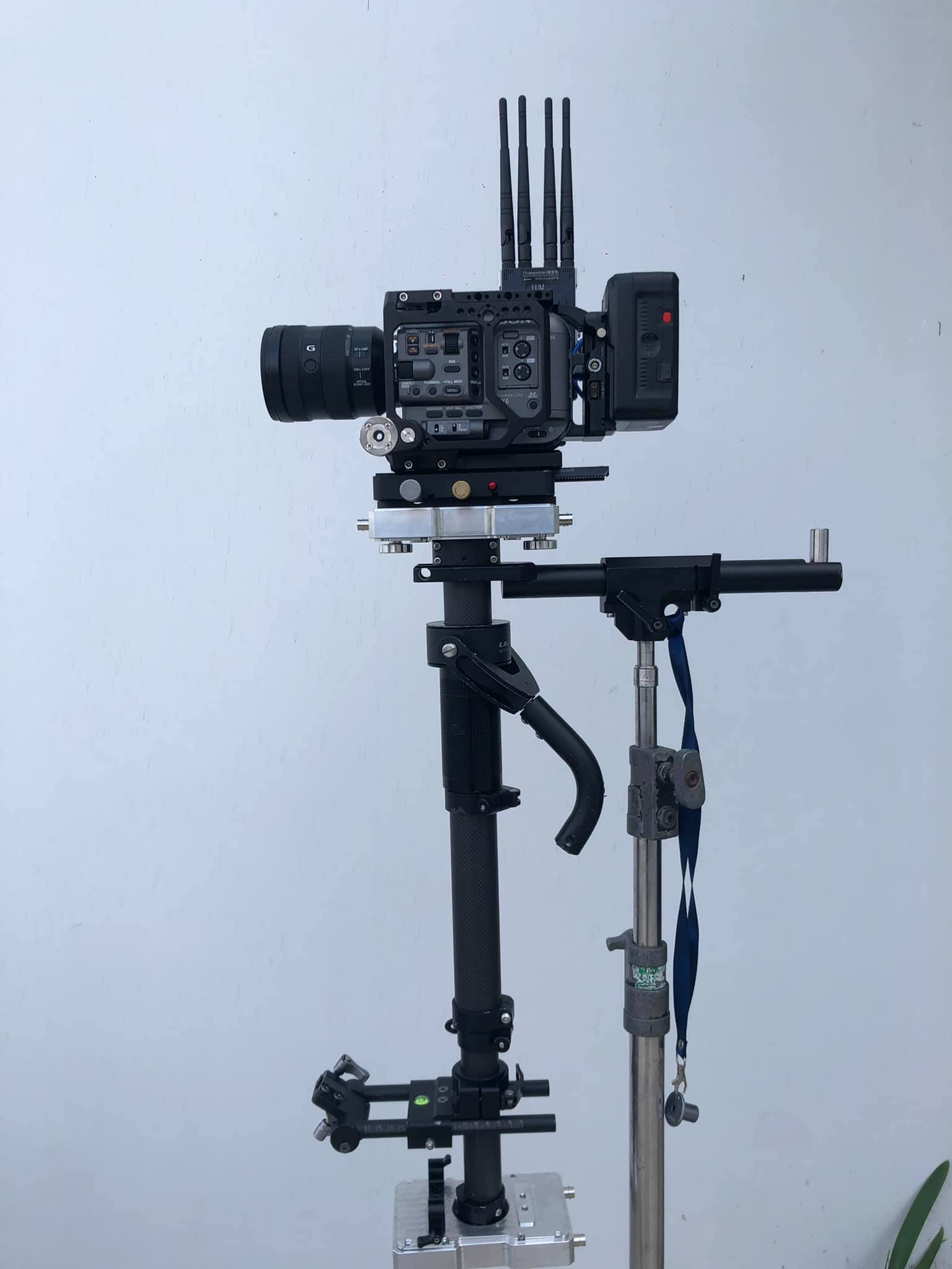 SmallRig - The DreamRig Sony FX6 Cage designed by... | Facebook