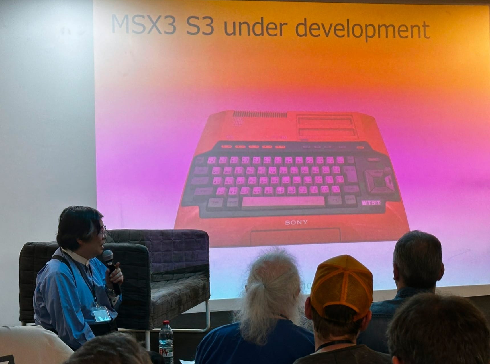 Sony MSX2 HitBit HB-F900 and its dedicated A/V editing console.