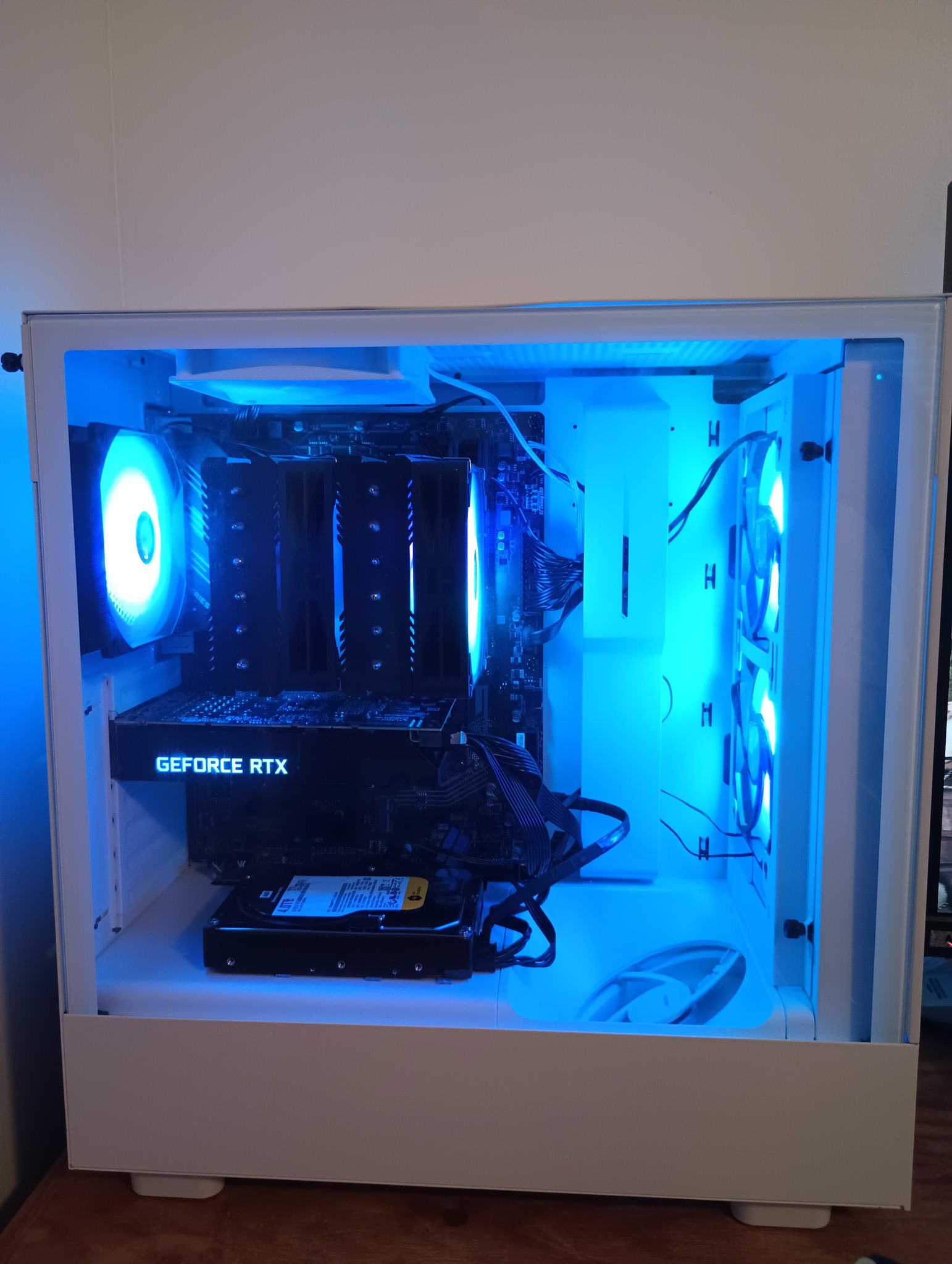 Overclocking 8700k with MSI Z390 Gaming Edge AC