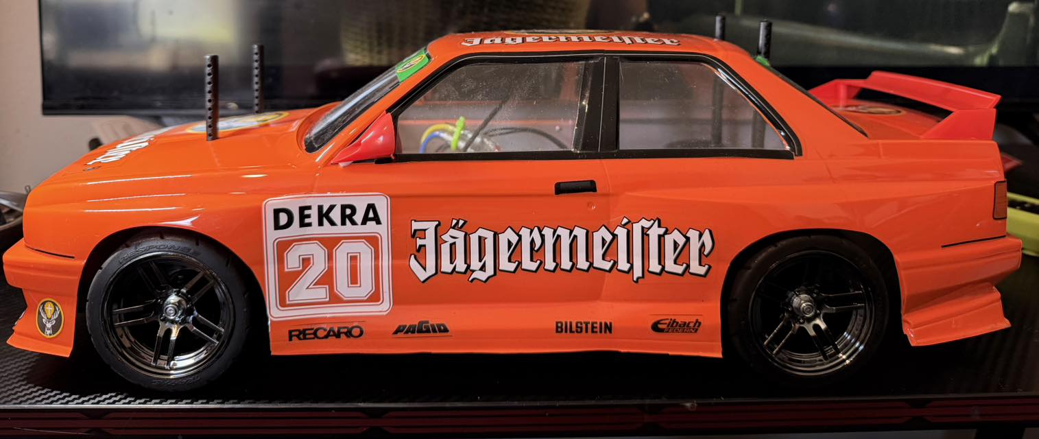 1/10 Tamiya RC BMW 1992 Wayne Gardner Team Linder Jagermeister DTM