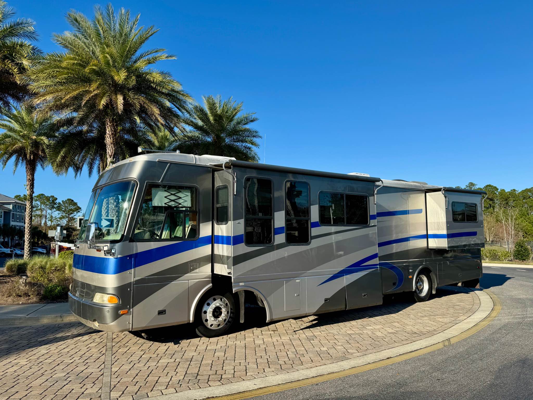2003 Beaver Monterey 40FT 3 Slides XX CLEAN - RVs & Campers - Atlantic ...