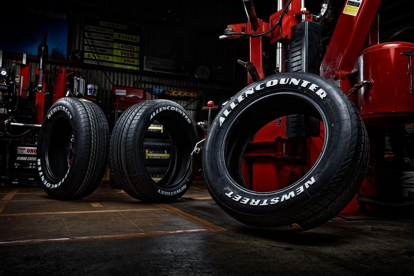 ALLENCOUNTER 18インチ ホワイトレター 225/50/R18C 入荷しましたー 