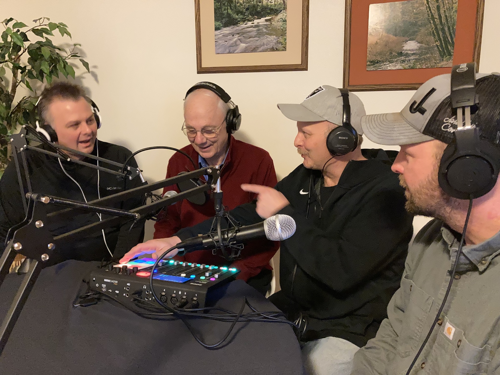 Double R Show | Lincoln City OR