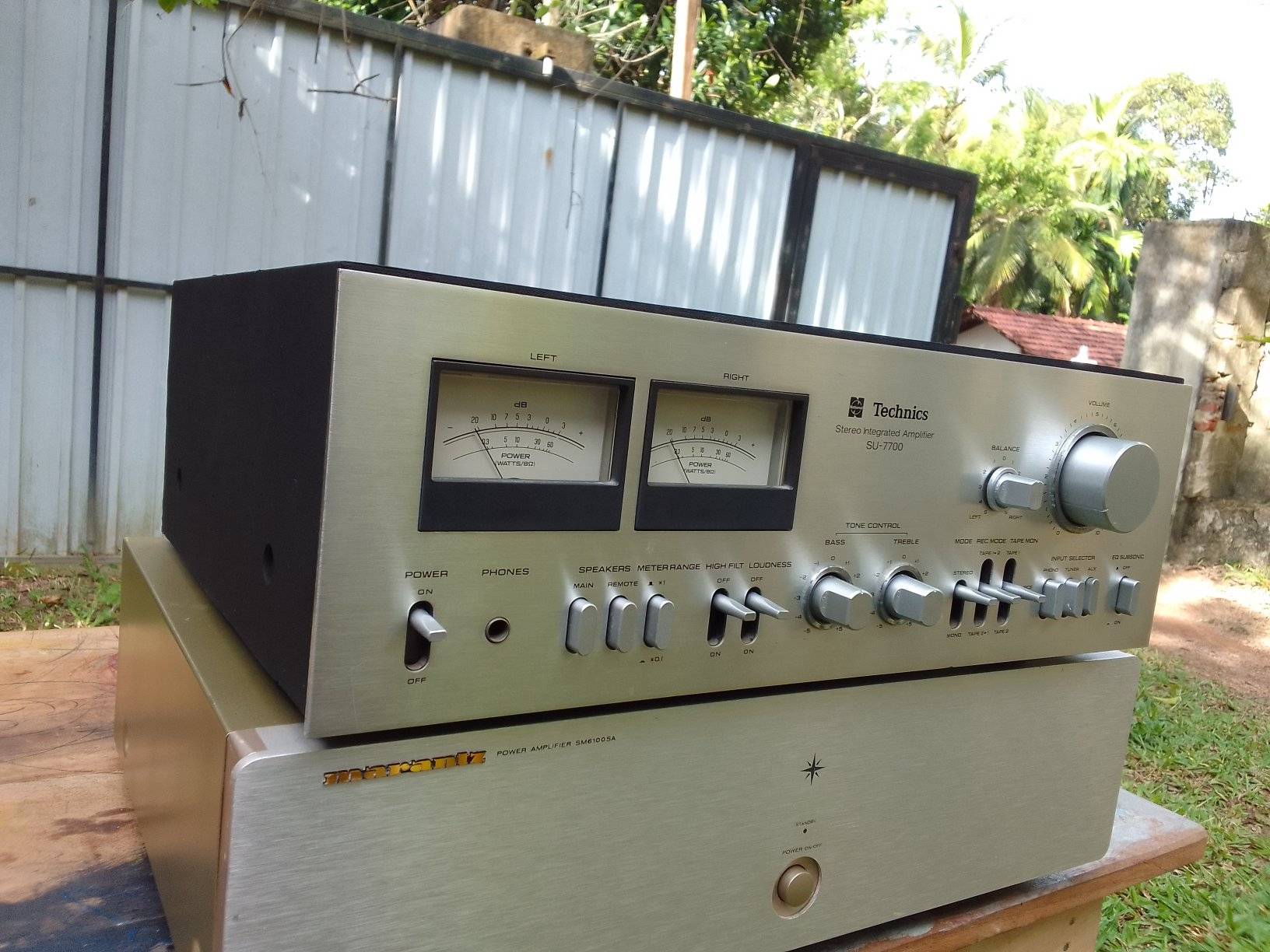 Vintage 1974 Technics SU-7700 and ST-7300 stereo hi-fi