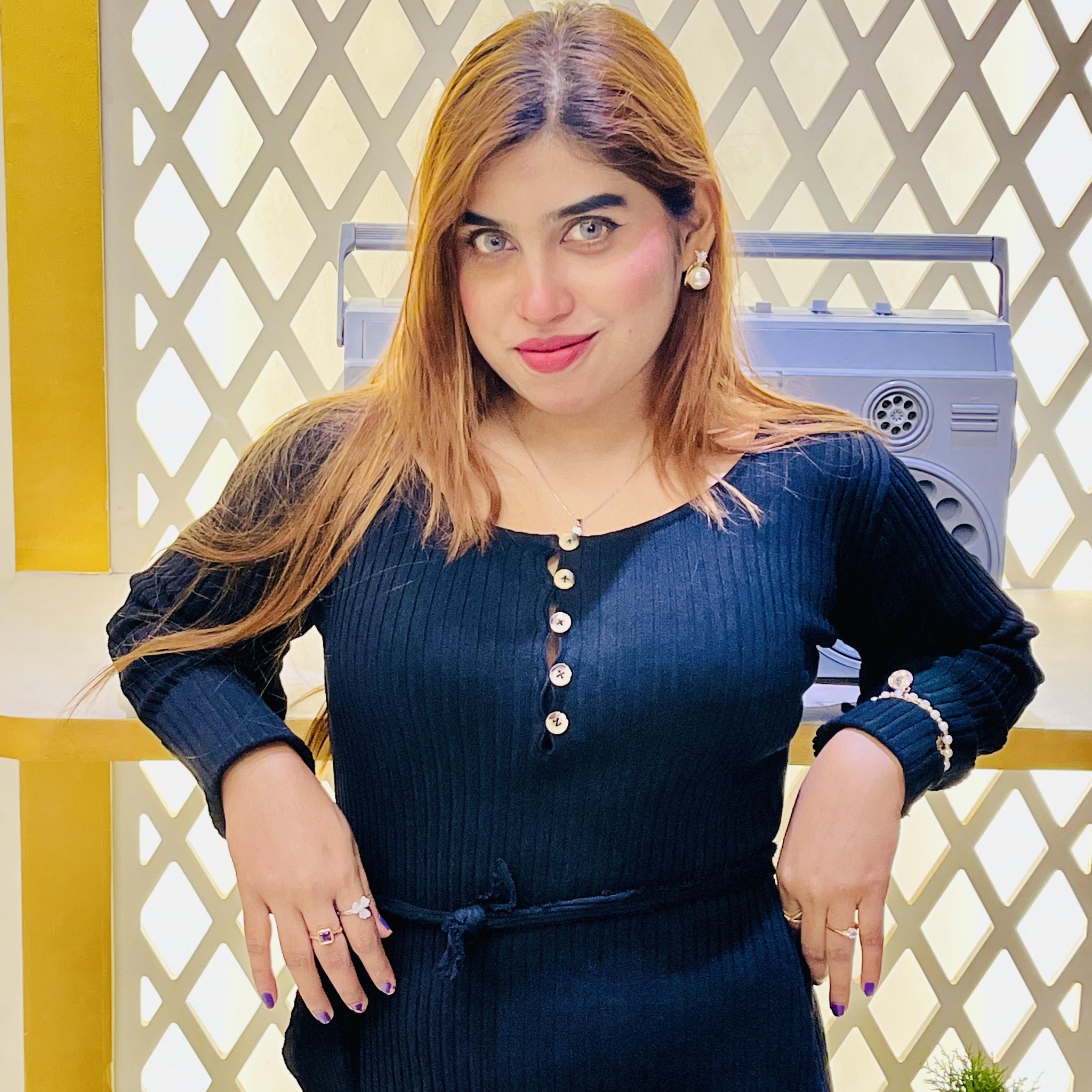 Urmi Ratri