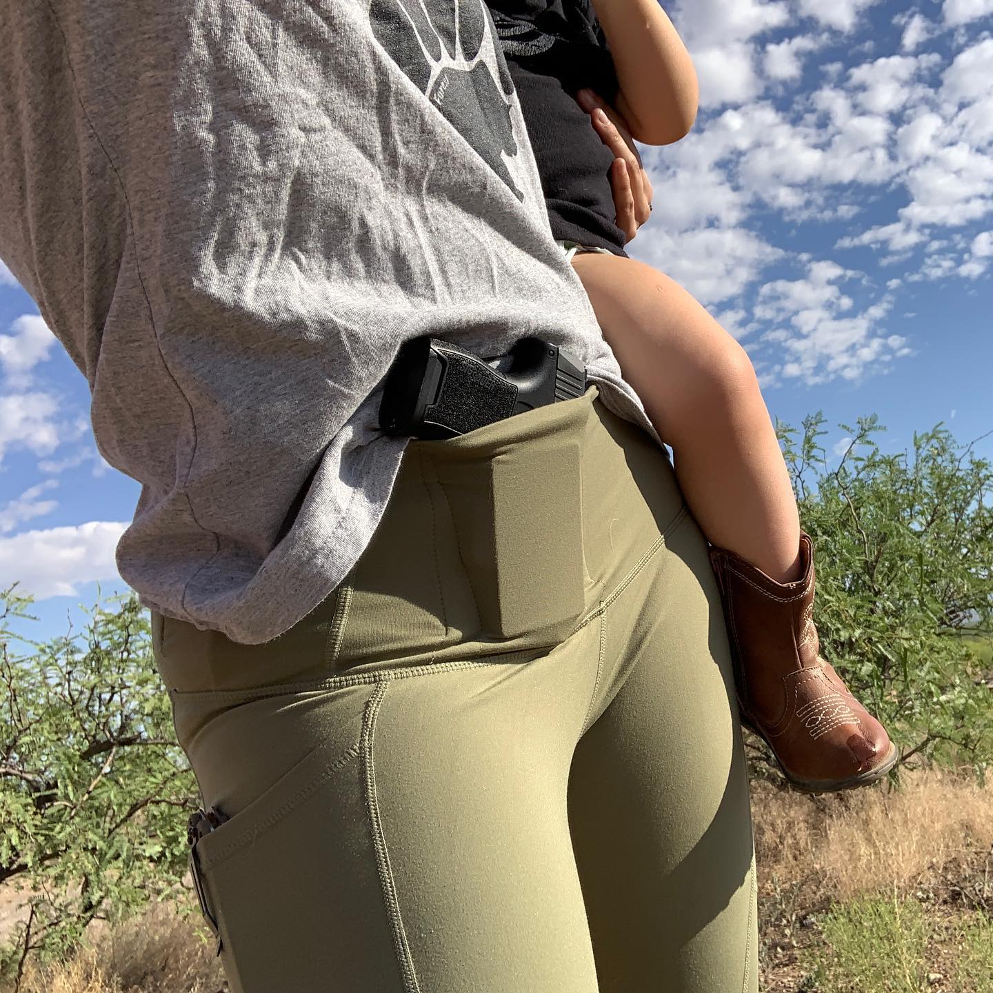 Rogue Preparedness - Laundry day attire. 😁 By the way, these olive ...