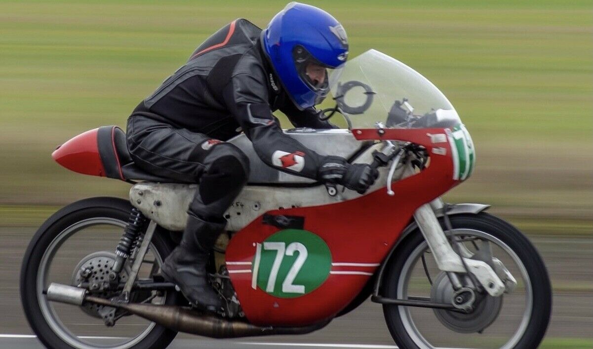 1961 Ariel Arrow 250 race bike. As... - Classic 2 Strokes | Facebook