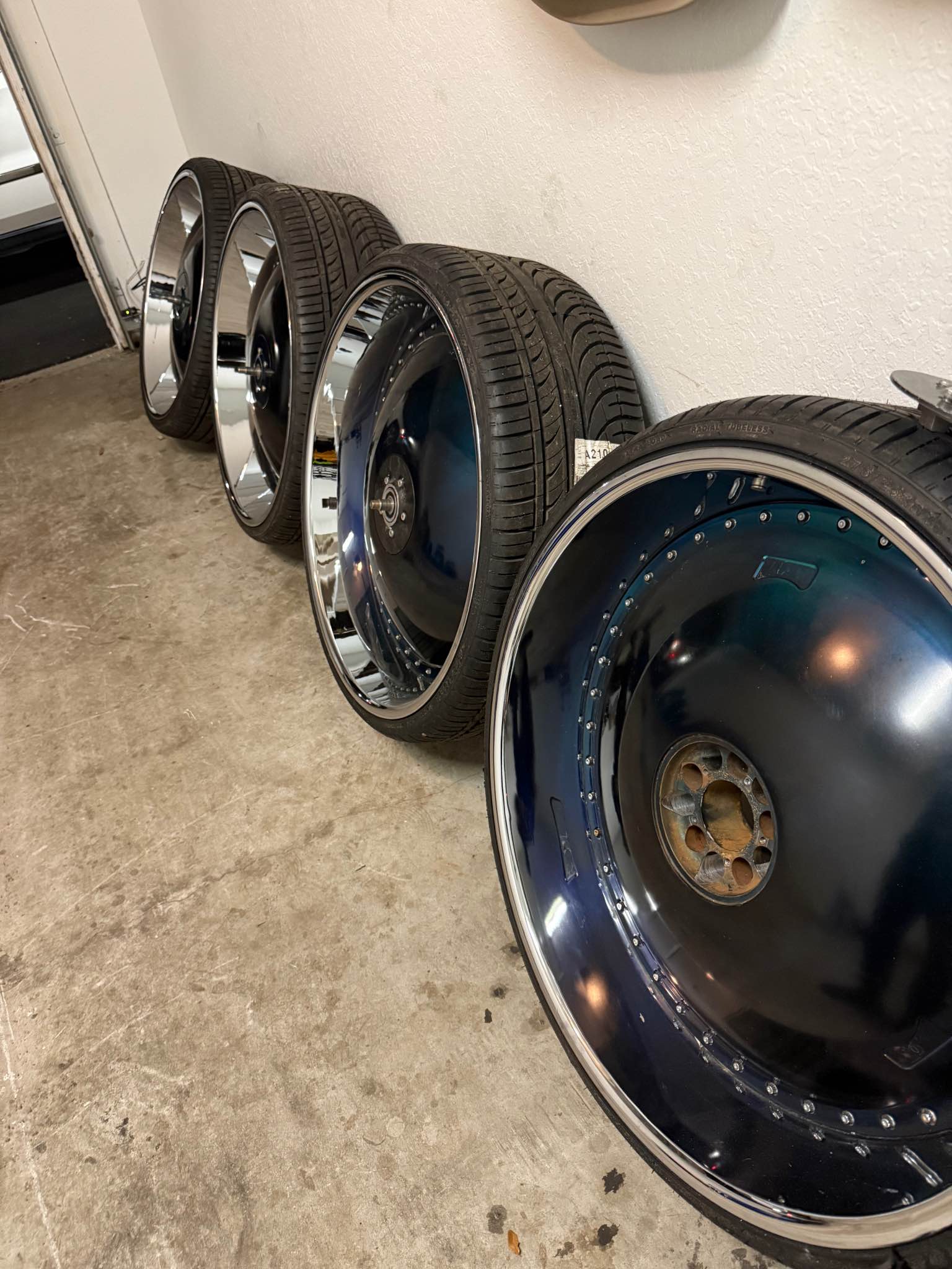 28in dub floaters - Car Wheels, Tires & Parts - Sarasota, Florida ...